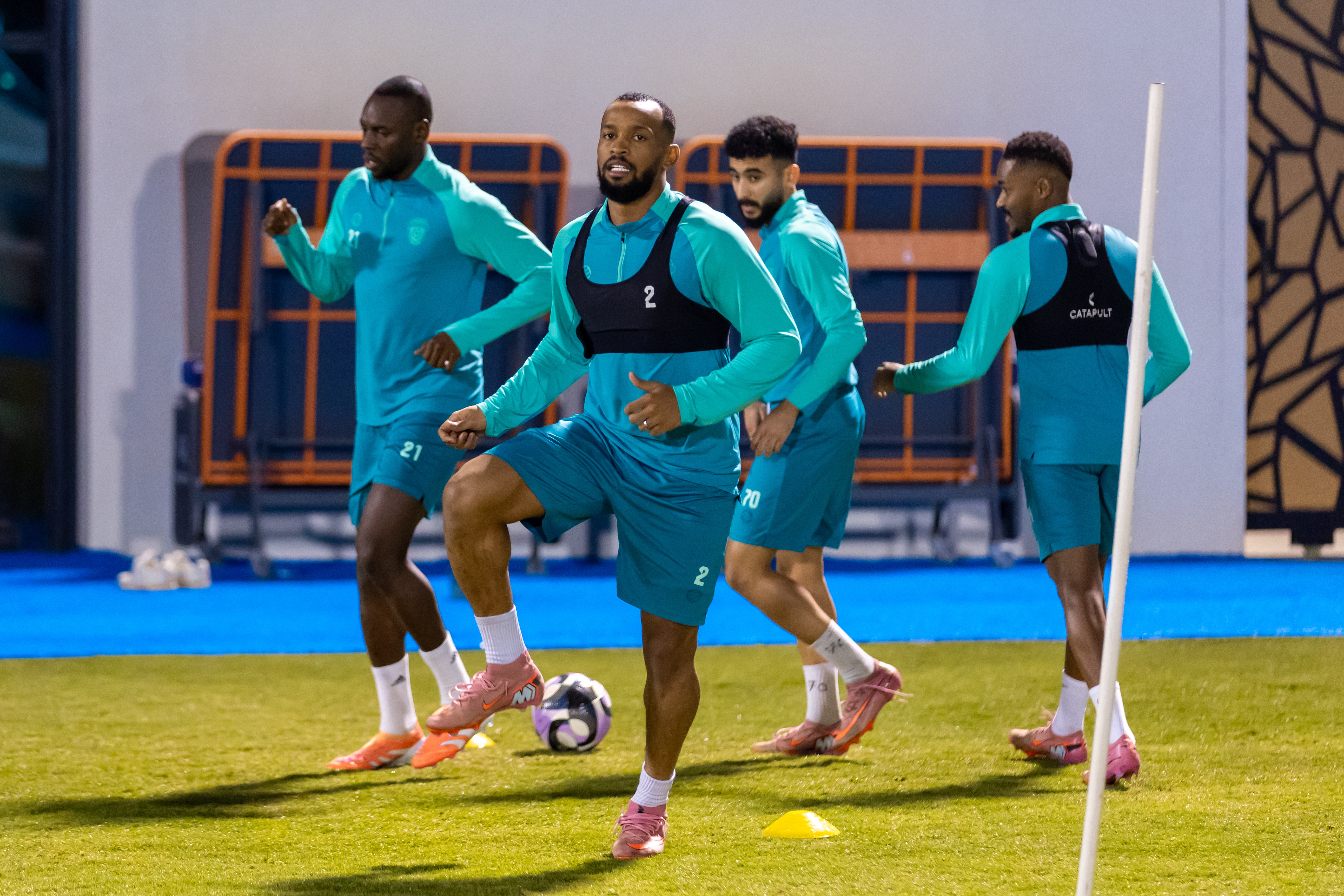 الفيحاء يواصل تدريباته اليومية بحصة مسائية في المجمعة