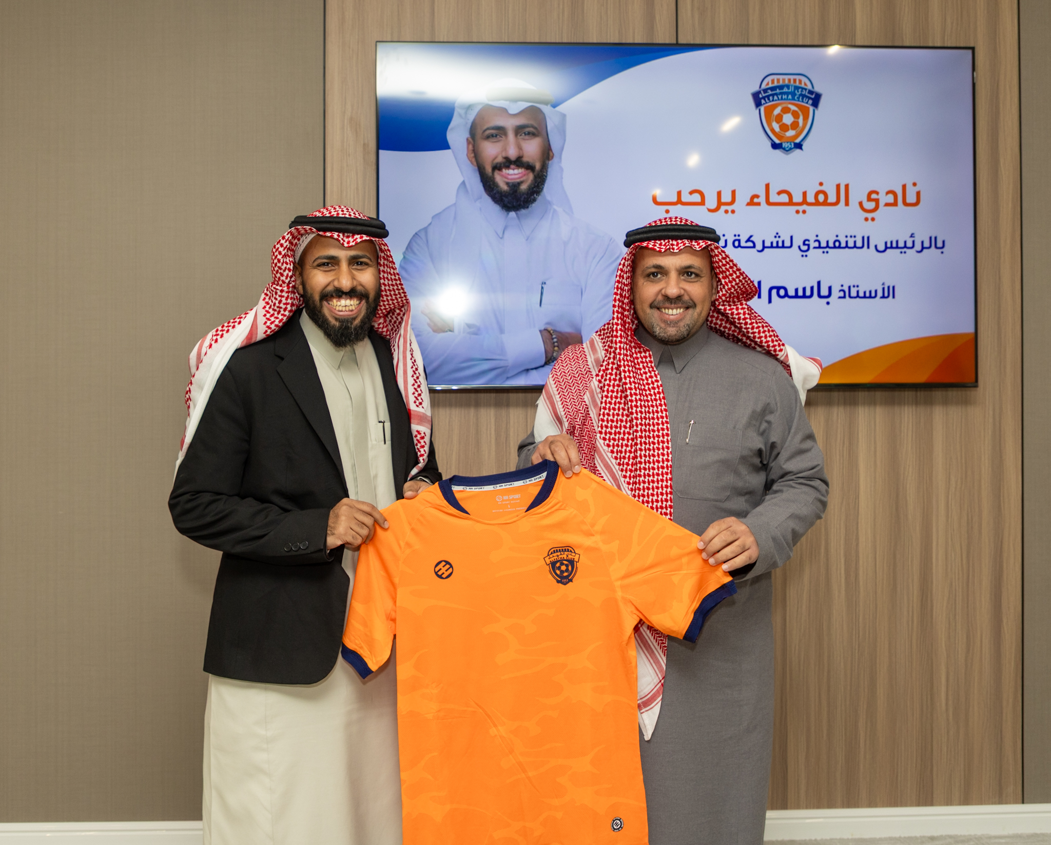 الرئيس التنفيذي لشركة نادي الأنصار الأستاذ باسم البلادي يزور الفيحاء