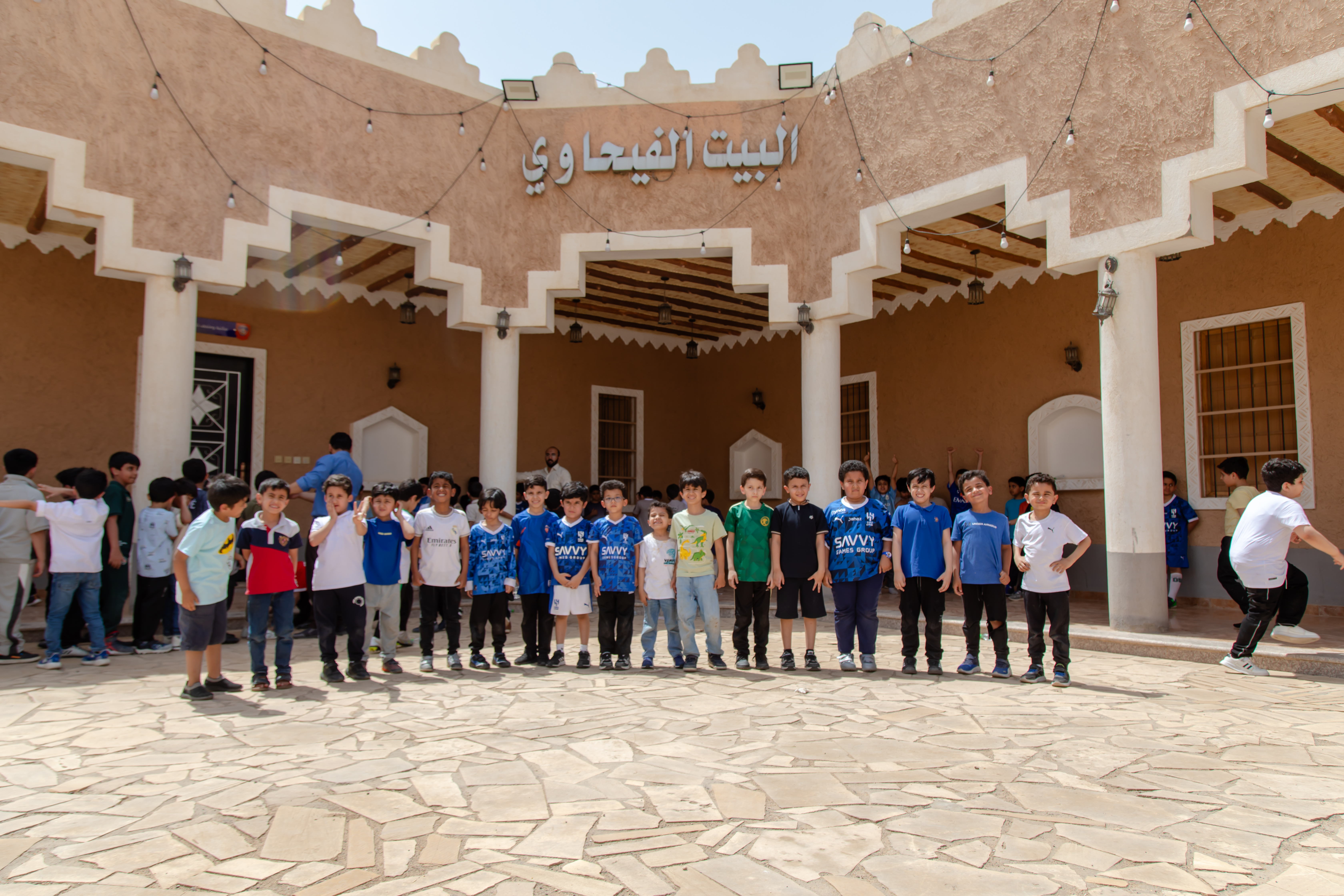 الفيحاء يستضيف طلاب مدارس رياض الإبداع ضمن الحملة الترويجية لمباراة ضمك