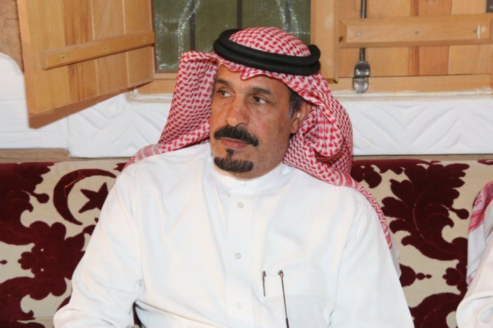 الأستاذ خالد بن أحمد الثميري يجدد رسوم العضوية الشرفية