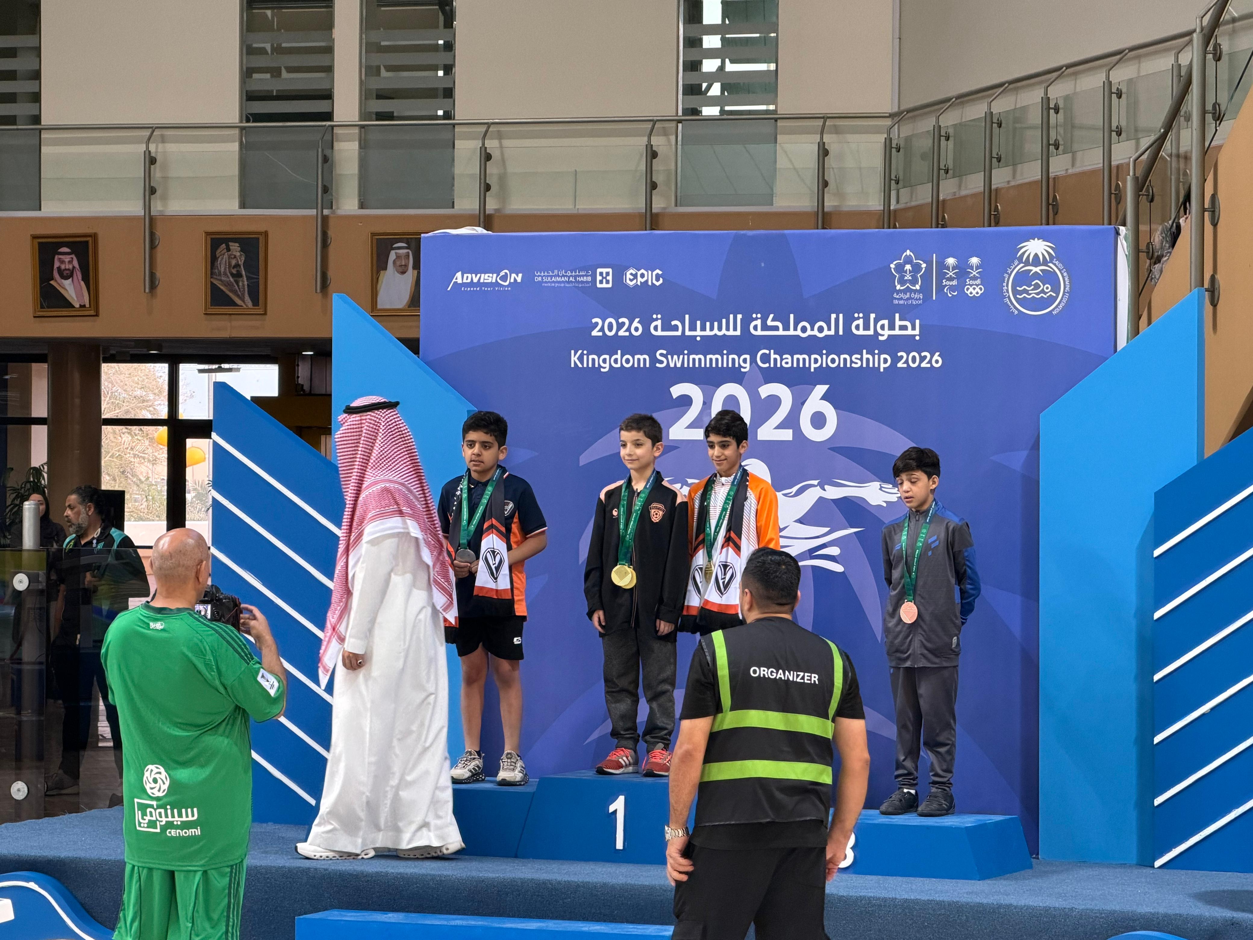 سباح الفيحاء قيس أحمد فتحي يحقق المركز الاول والميدالية الذهبية في بطولة المملكة فئتي البراعم والناشئين