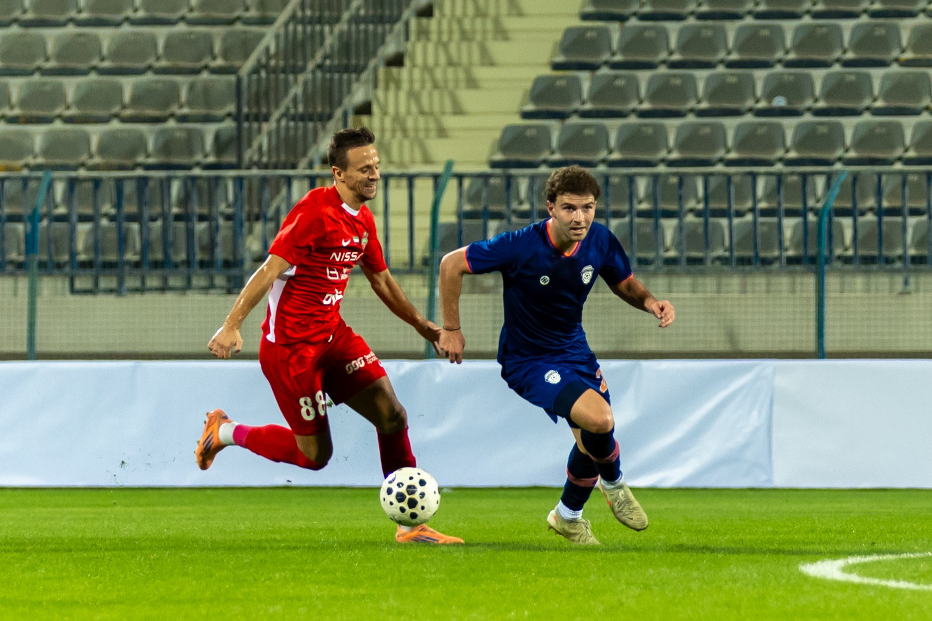 الفيحاء يختتم معسكره الإعدادي بودية شباب الأهلي الإماراتي