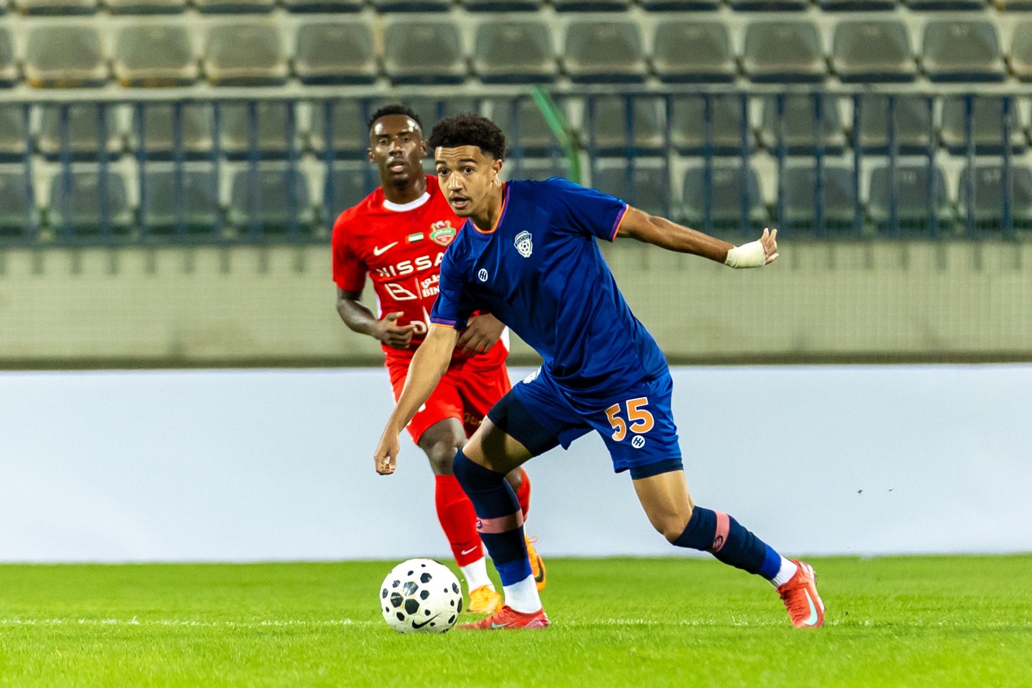 الفيحاء يختتم معسكره الإعدادي بودية شباب الأهلي الإماراتي