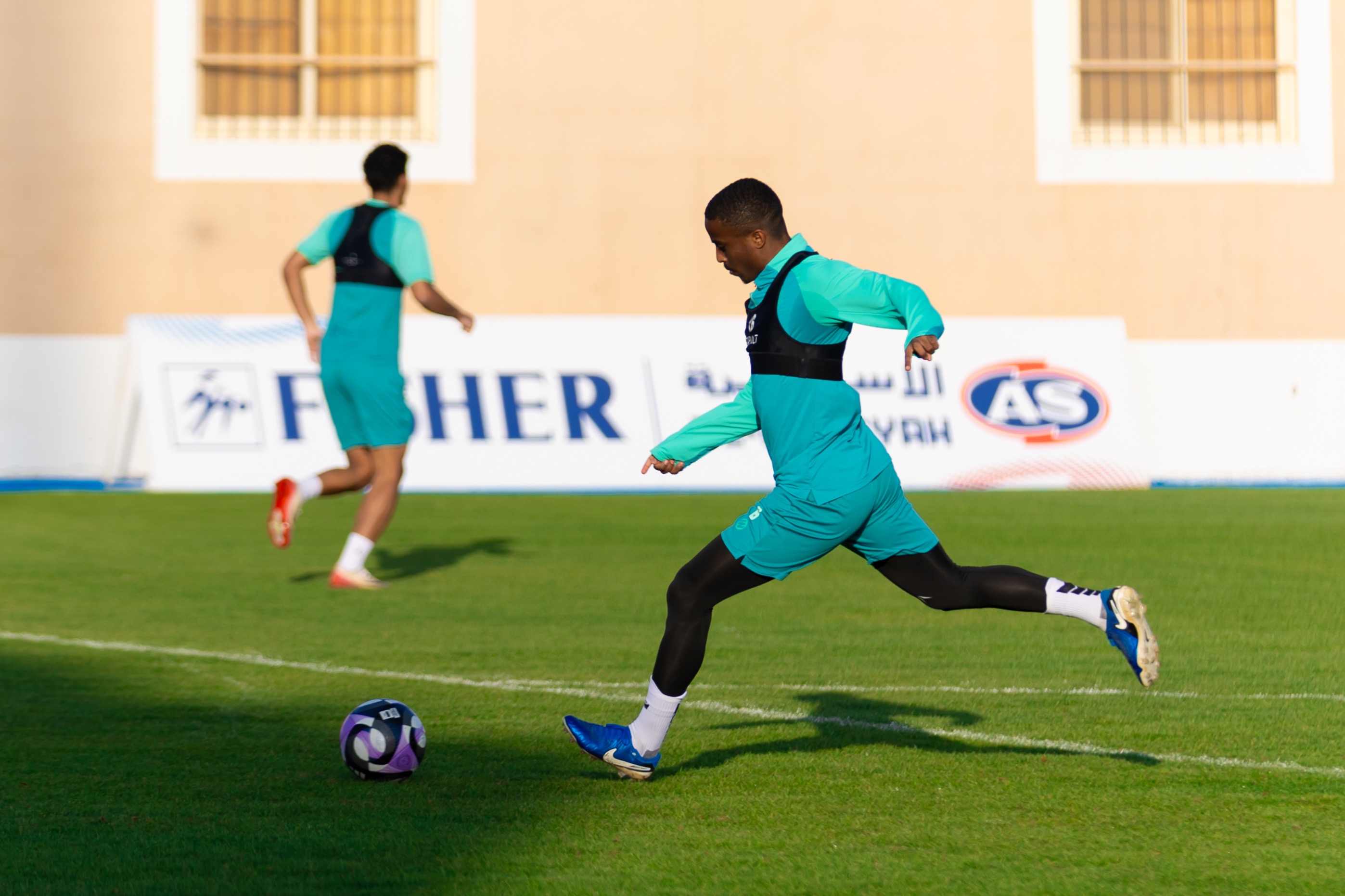 الفيحاء يجري مرانه الرئيس لمباراة الرياض