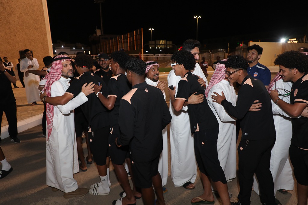 استقبال أبطال دوري الدرجة الأولى تحت 19 سنة
