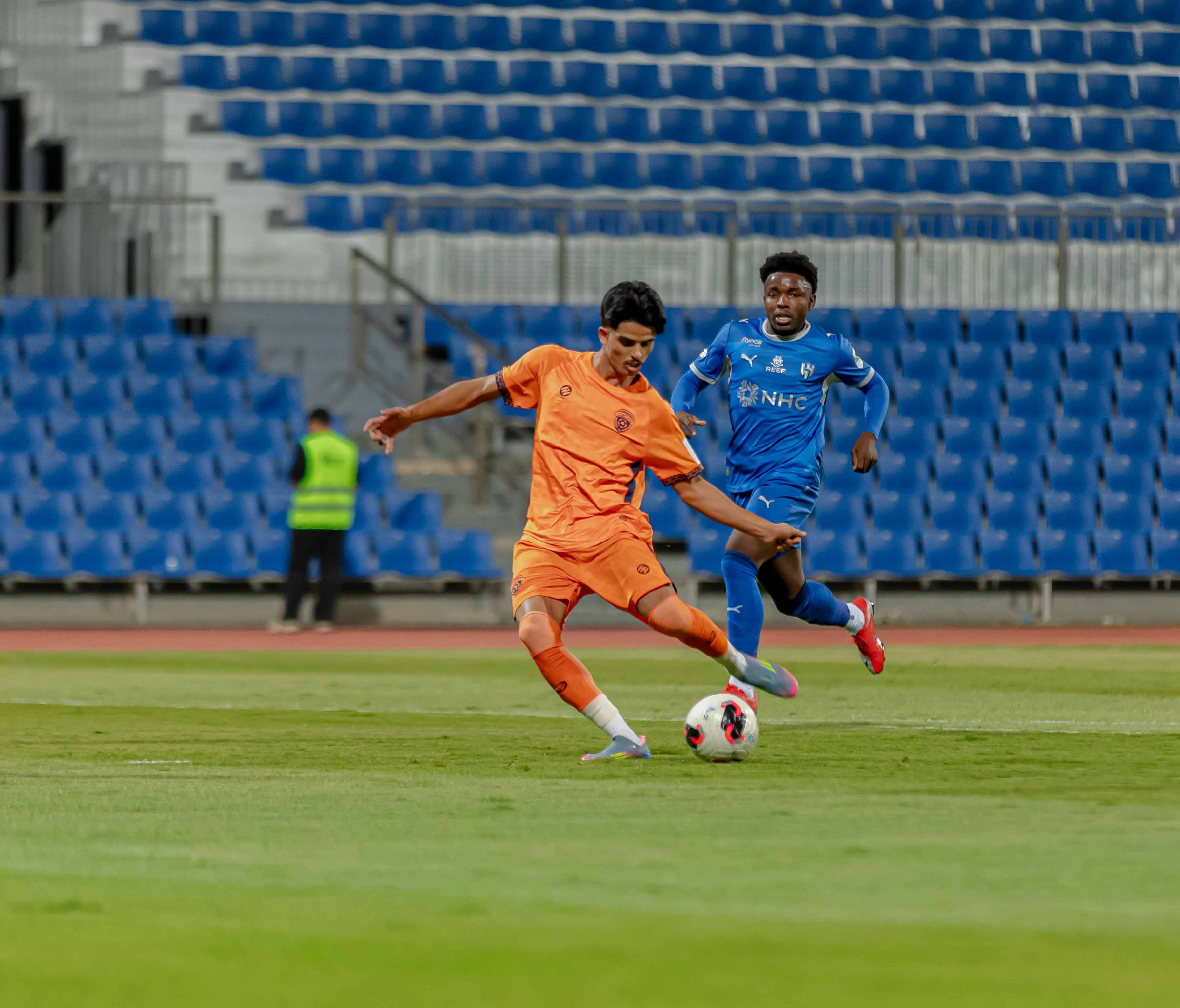 الفيحاء تحت 21 عامًا يخسر مواجهة الهلال ضمن الجولة السابعة من دوري جوي للنخبة U21.