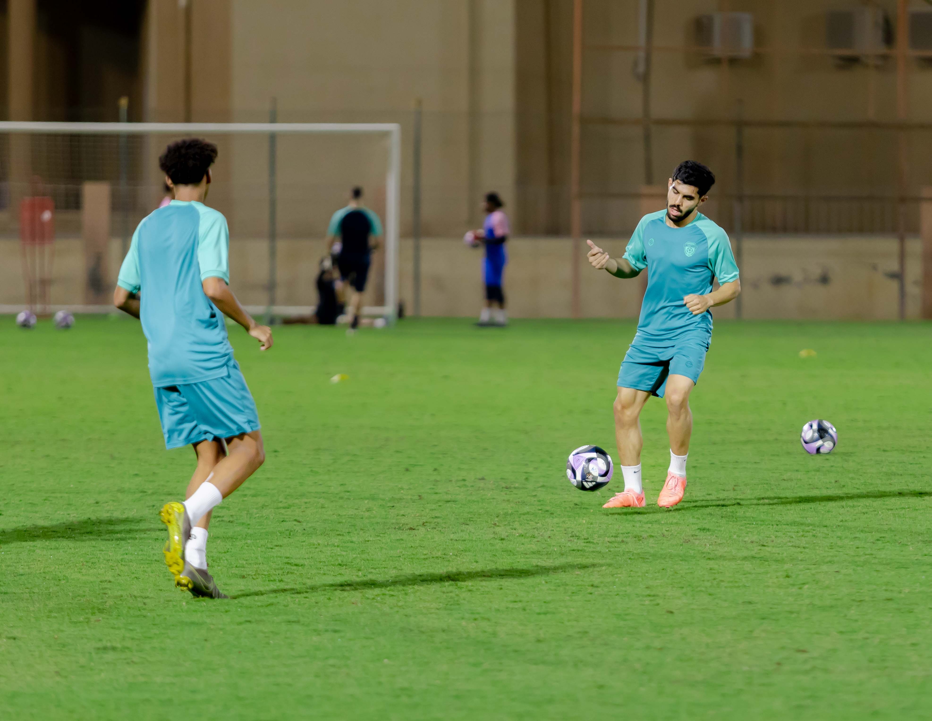 الفيحاء تحت 21 عامًا يُجري تمرينه الرئيس استعدادًا لملاقاة القادسية .