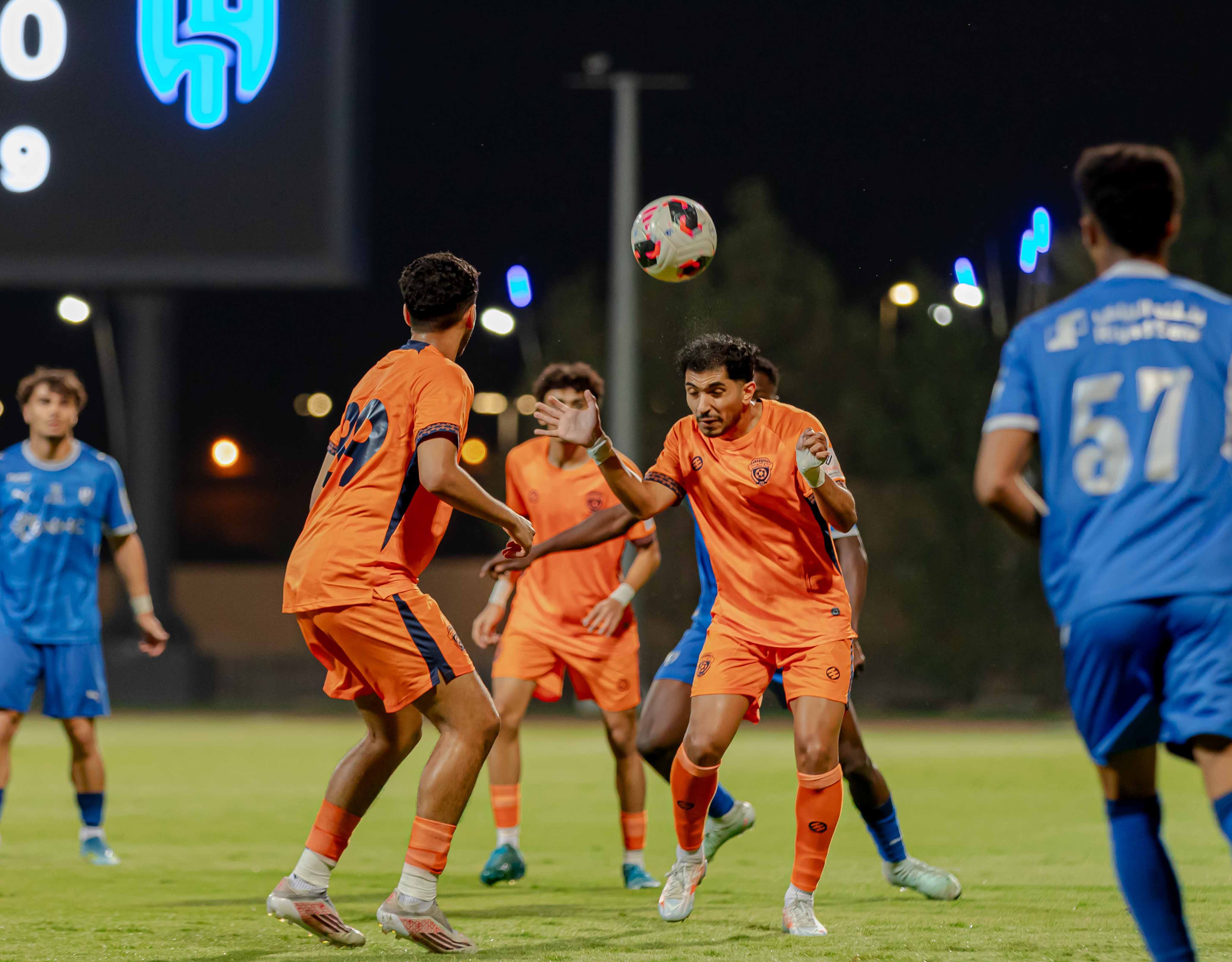 الفيحاء تحت 21 عامًا يخسر مواجهة الهلال ضمن الجولة السابعة من دوري جوي للنخبة U21.