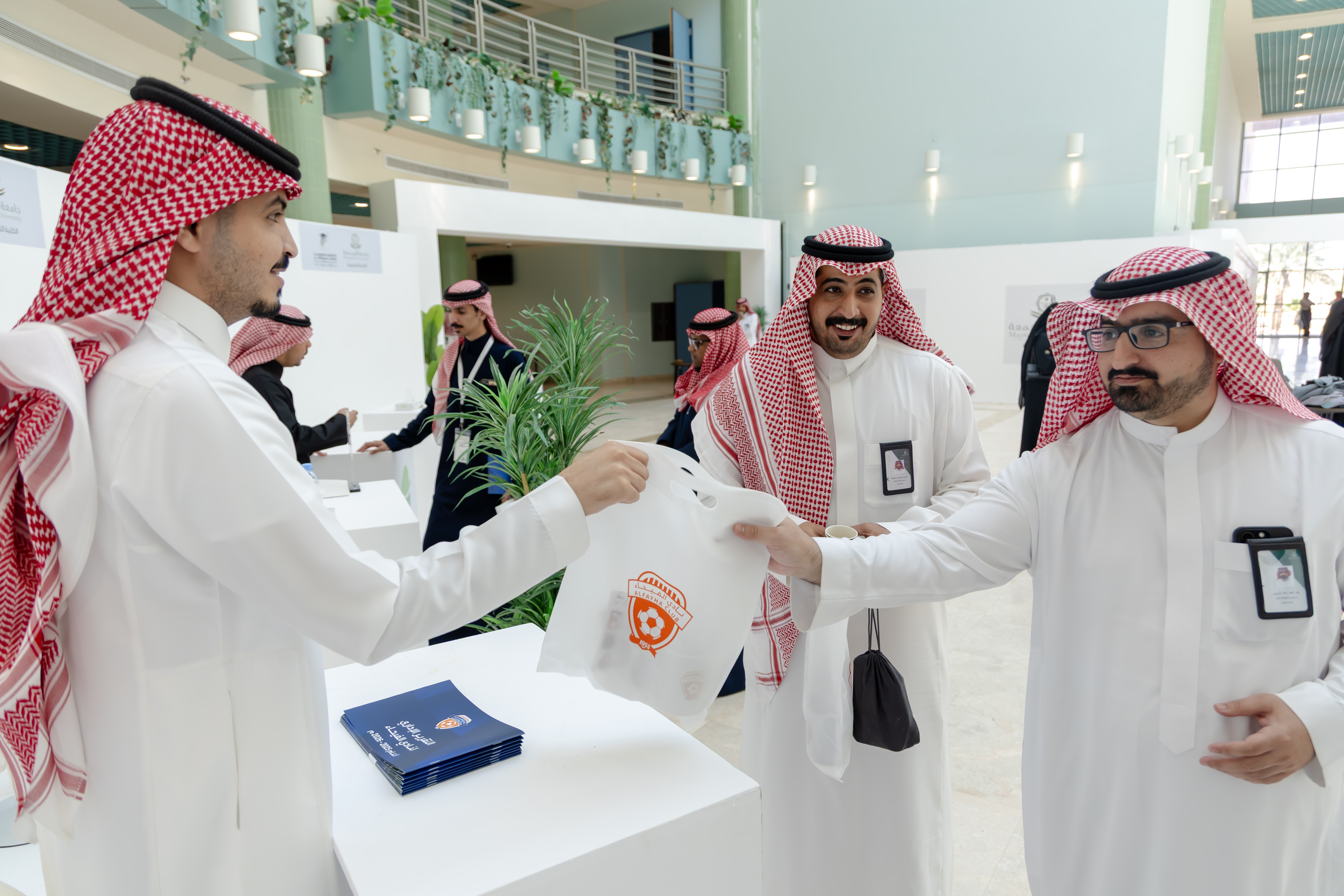 نادي الفيحاء يشارك في لقاء الشراكات الاستراتيجية ومستقبل سوق العمل بجامعة المجمعة