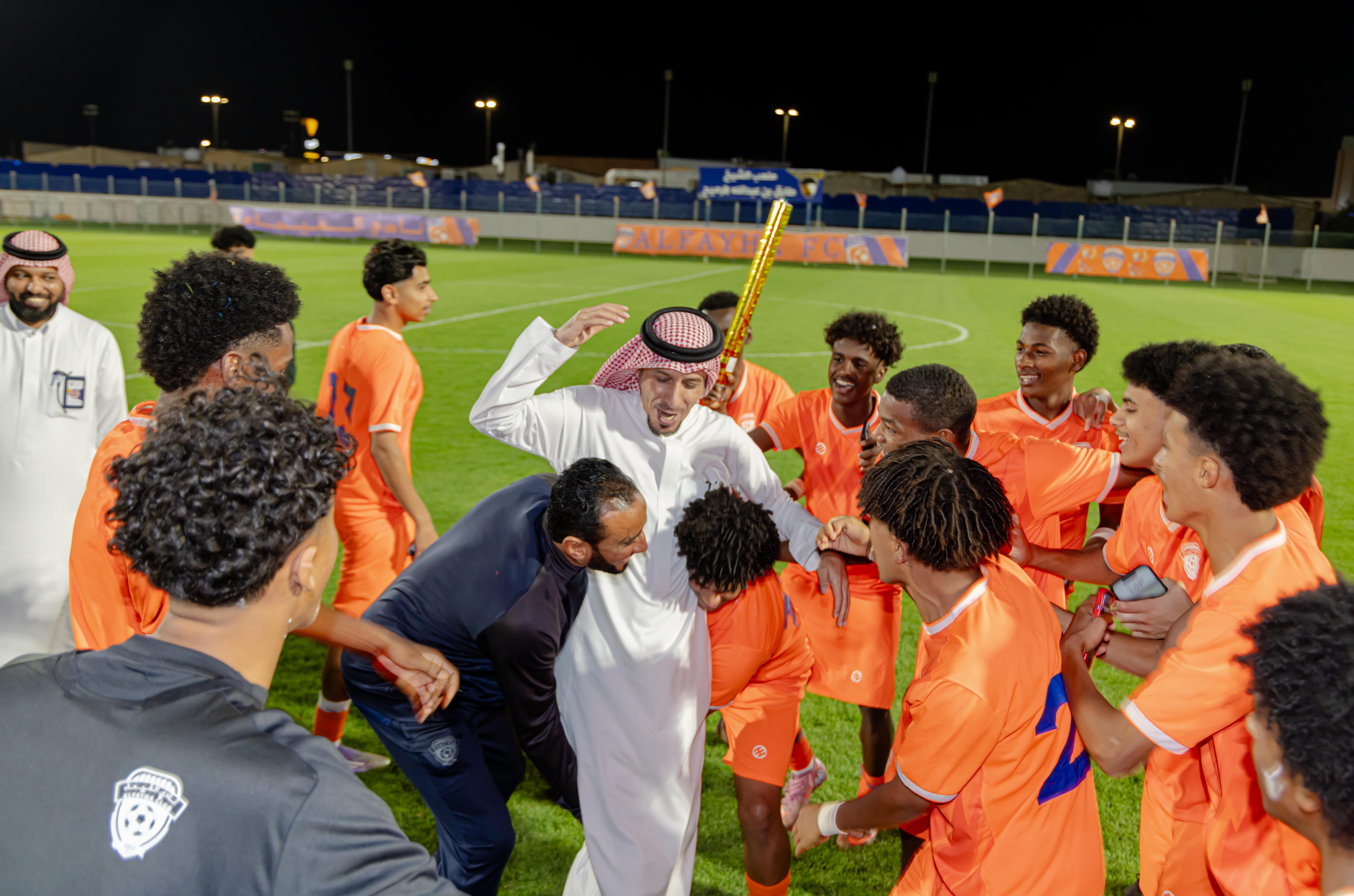 الفيحاء يحتفي بصعود فريق 17 سنة إلى الدوري الممتاز بعد موسم مميز