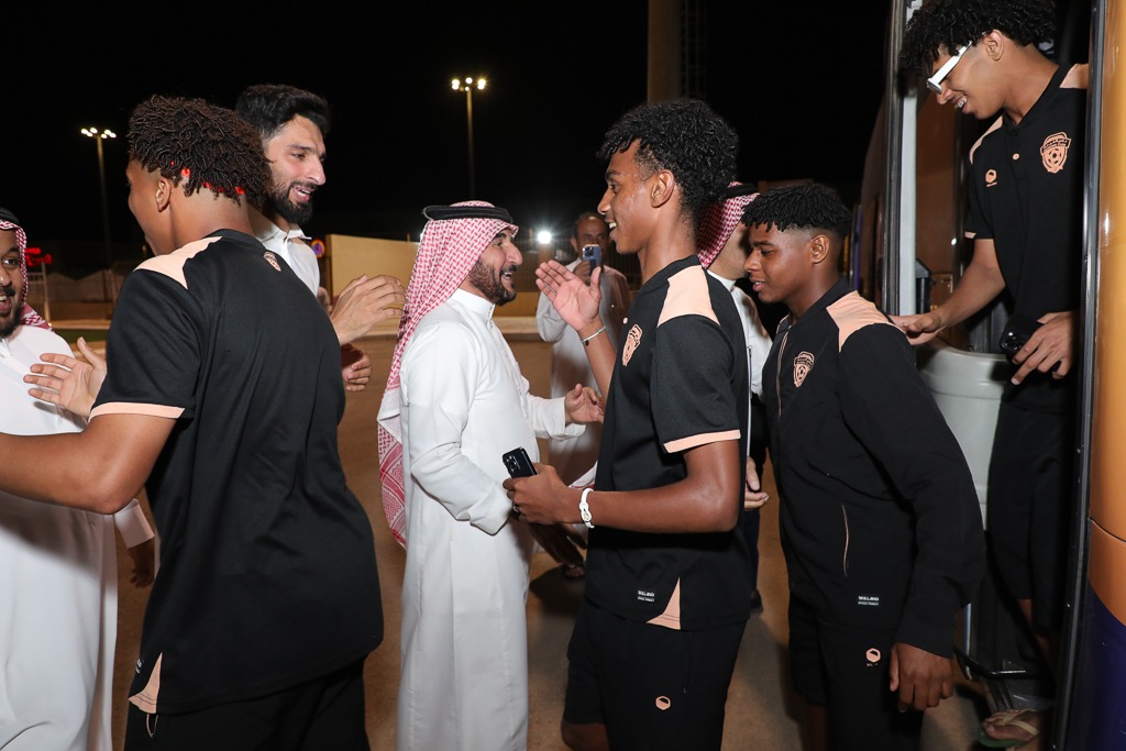 استقبال أبطال دوري الدرجة الأولى تحت 19 سنة
