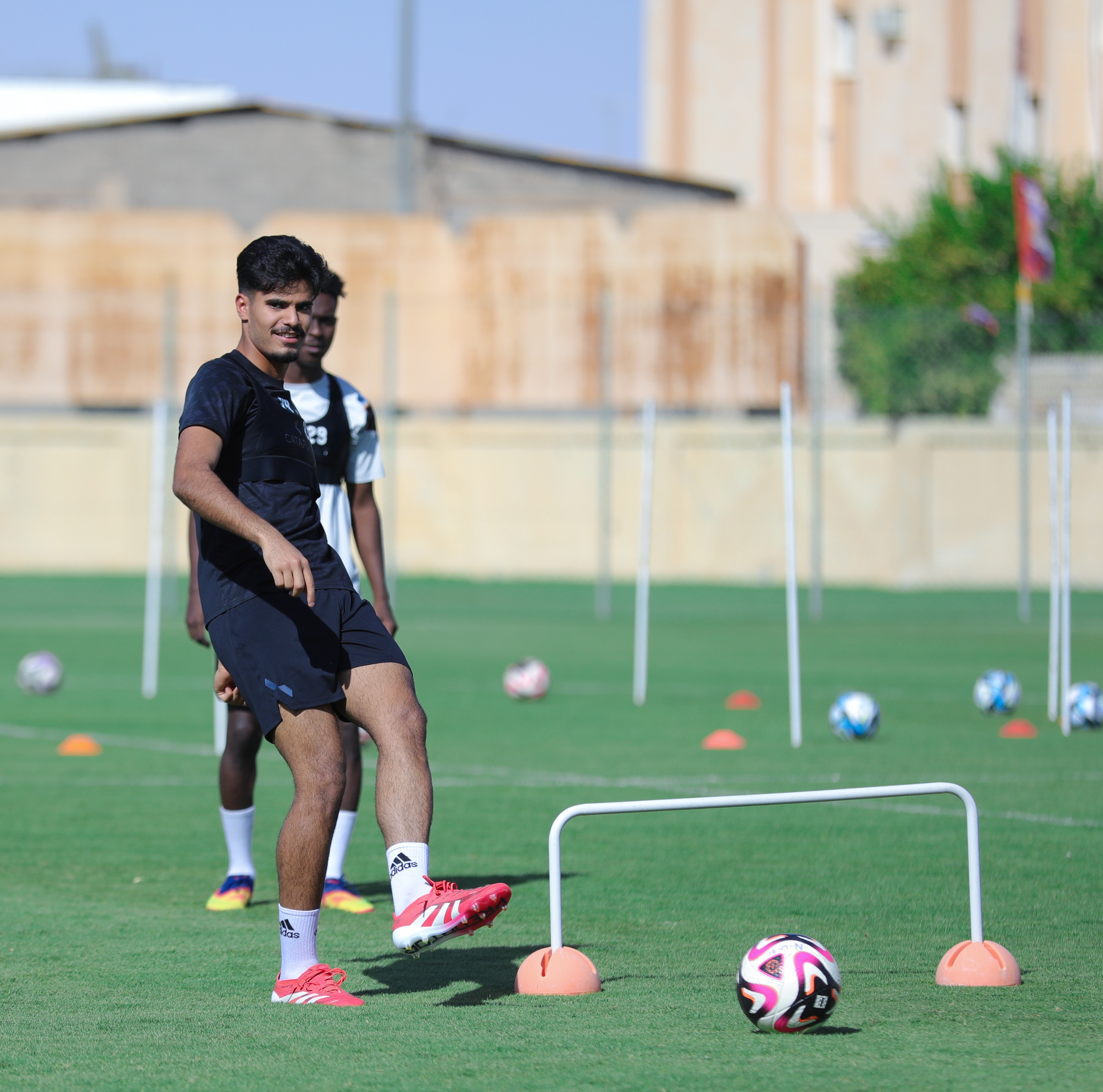 الفيحاء ينهي استعداداته لمواجهة الرياض في افتتاح دوري جوّي للنخبة تحت 21 عام
