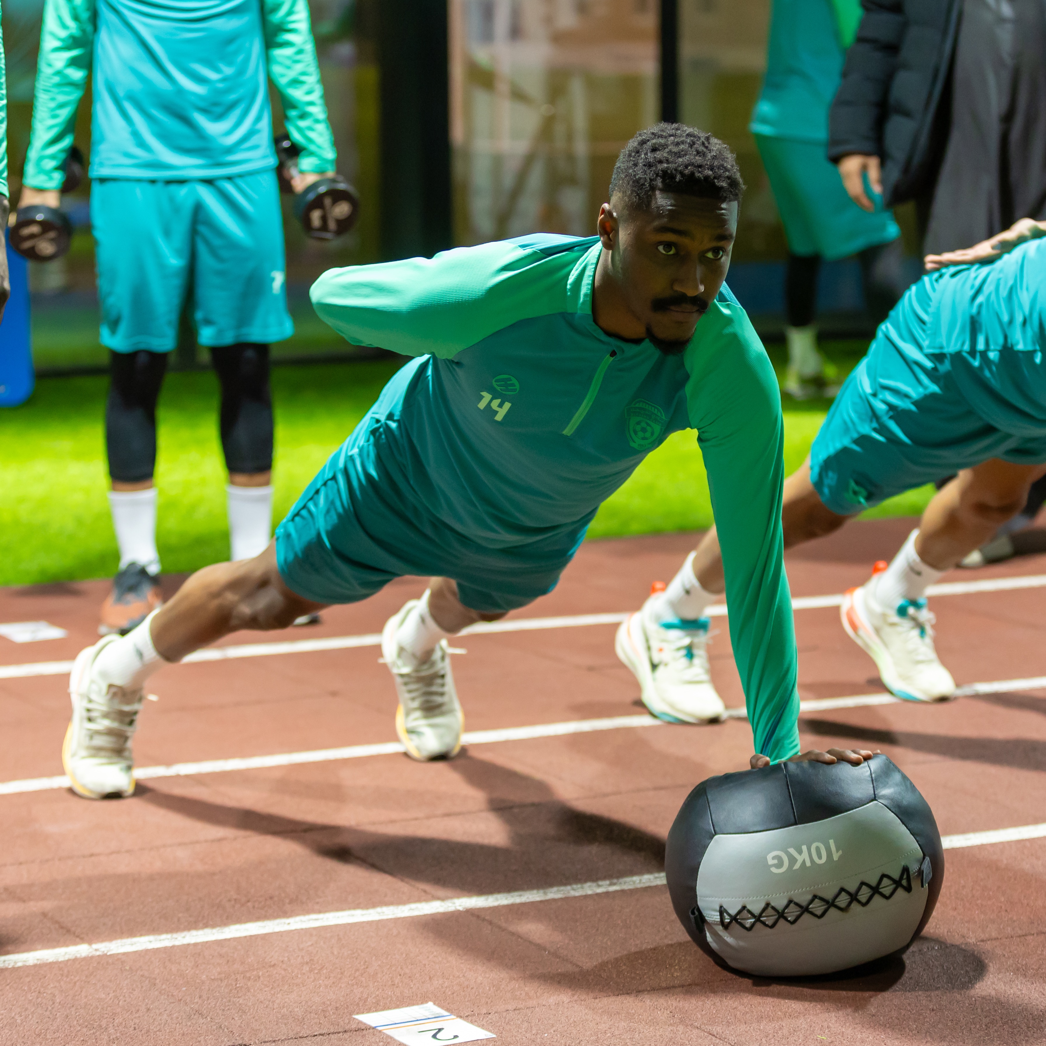 الفيحاء يستأنف تدريباته استعداداً لمواجهة الشباب