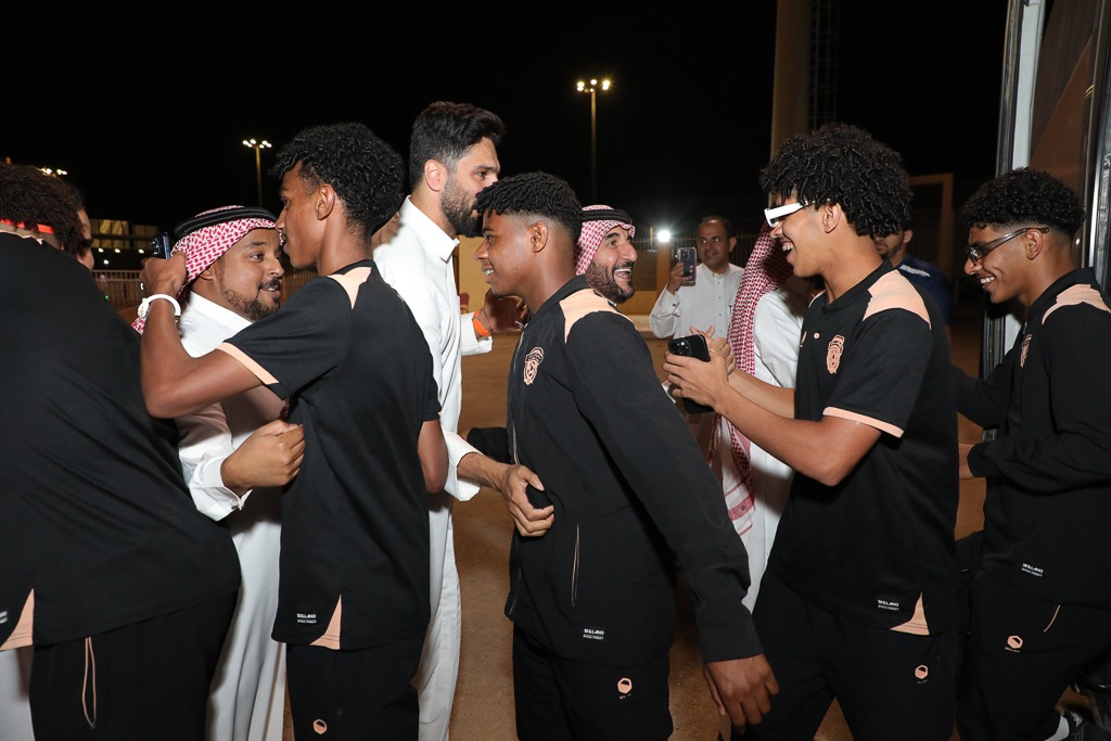 استقبال أبطال دوري الدرجة الأولى تحت 19 سنة