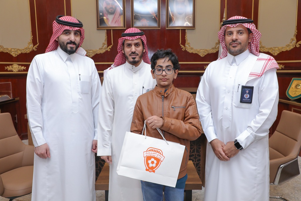 بالتعاون مع مستشفى الملك خالد بمحافظة المجمعة نادي الفيحاء يقيم فعاليات اليوم العالمي للتطوع