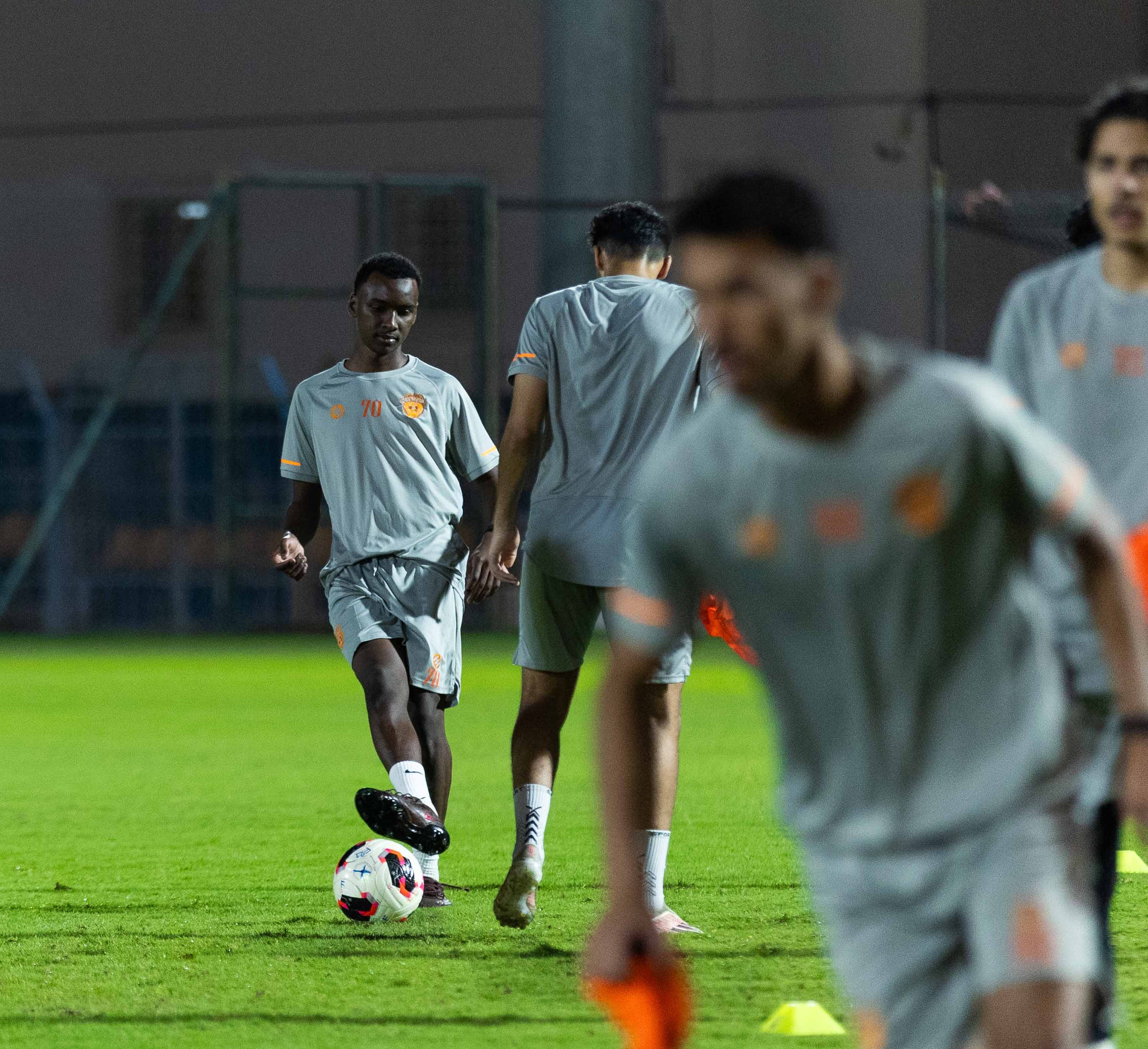 الفيحاء U21 ينهي تحضيراته استعدادًا لملاقاة الهلال .