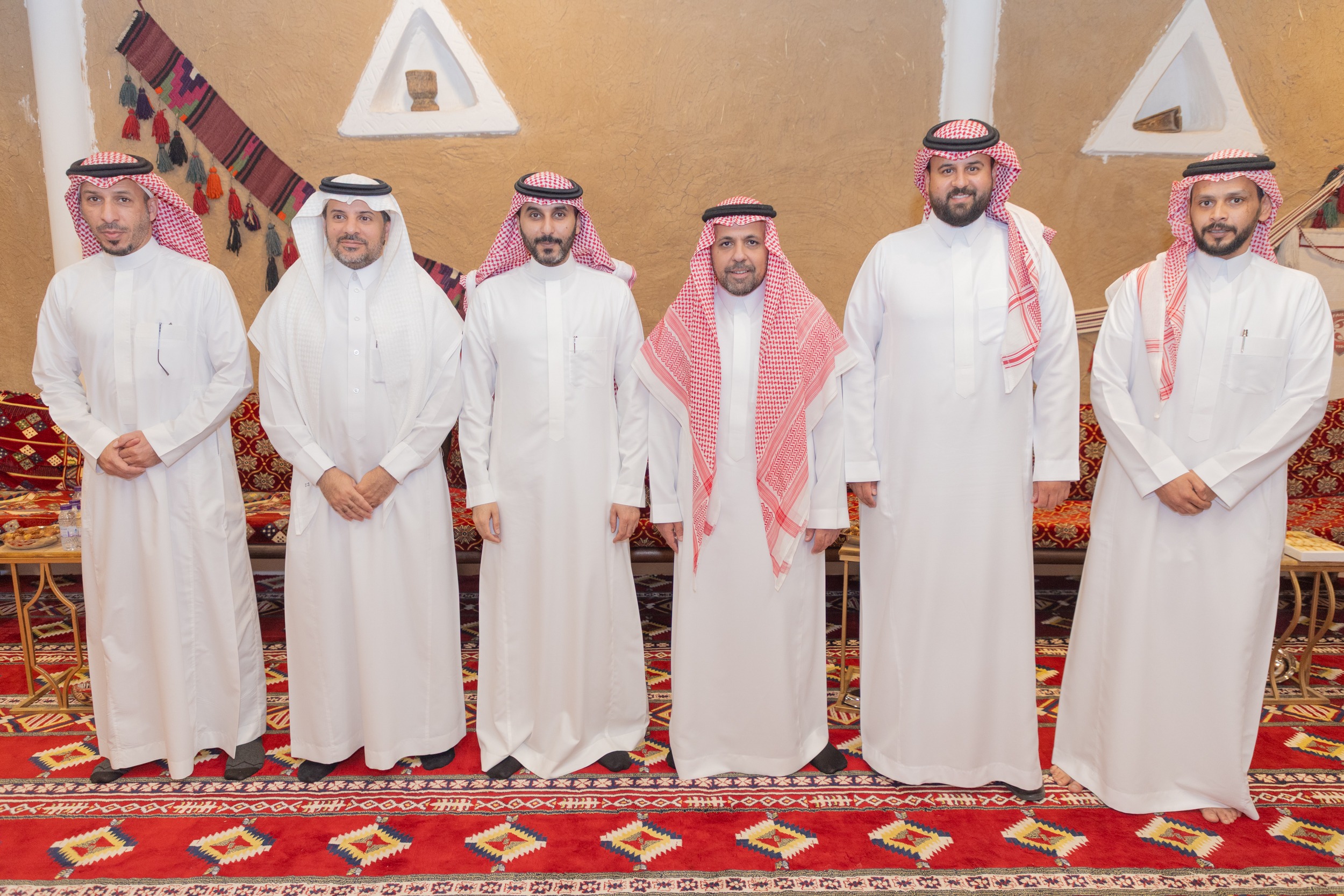 مجلس إدارة الفيحاء يزور نادي الفيصلي