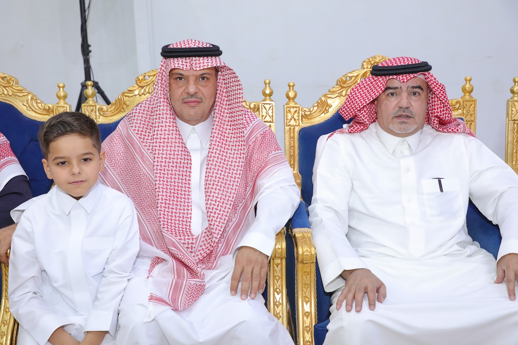 وسط حضور كبير من أهالي المجمعة ومحبي النادي الفيحاء يقيم حفل المعايدة السنوي