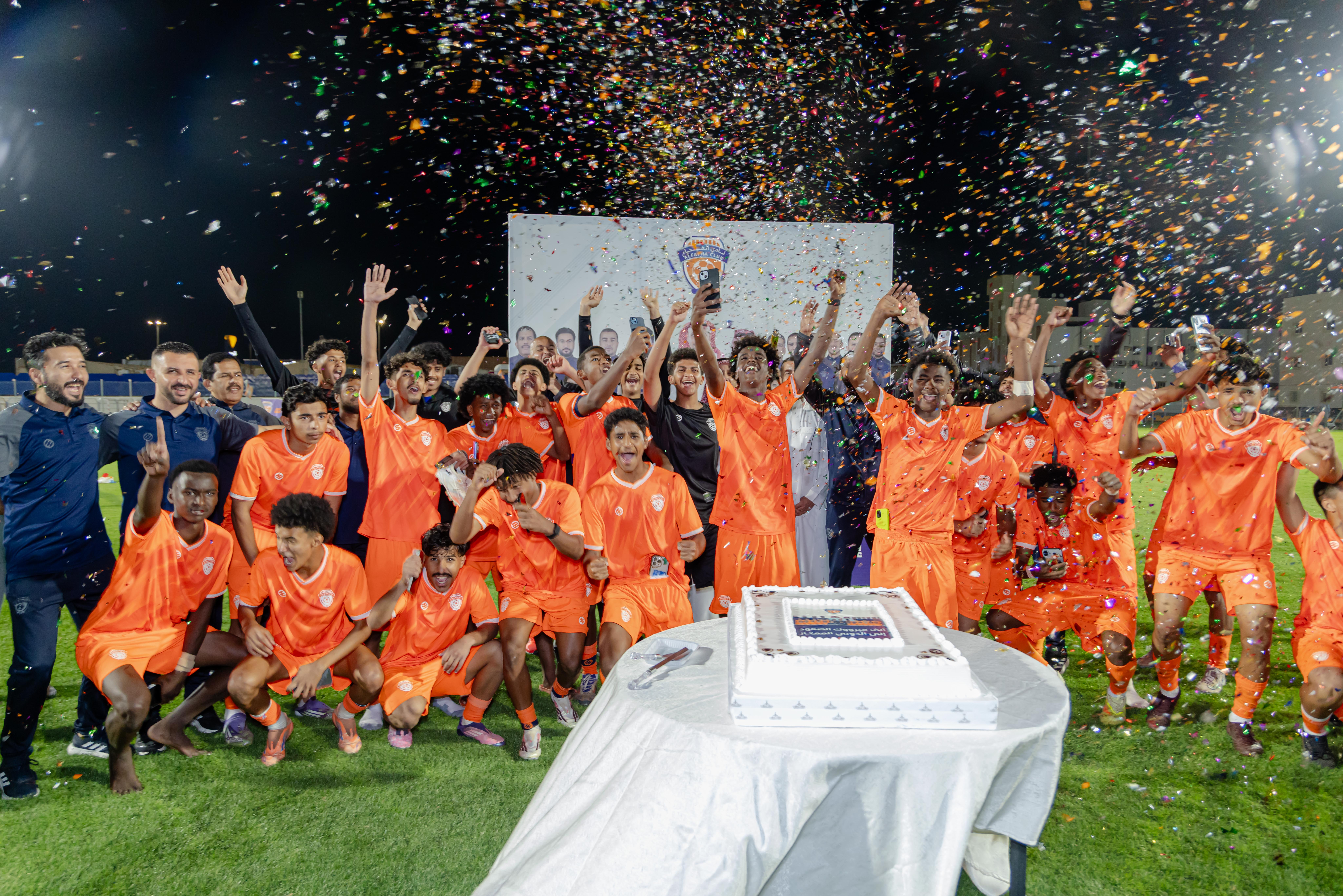 الفيحاء يحتفي بصعود فريق 17 سنة إلى الدوري الممتاز بعد موسم مميز