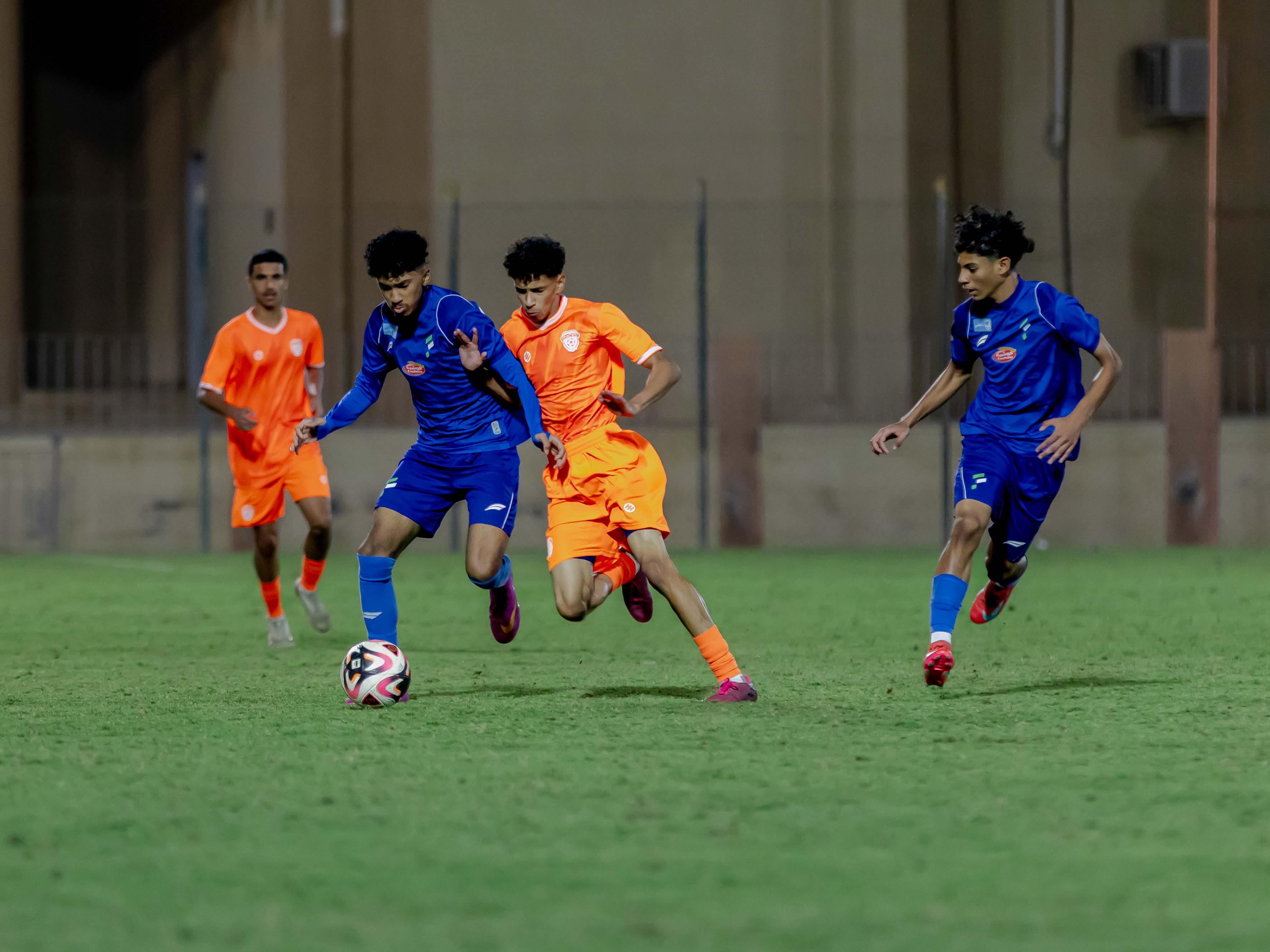 الفيحاء تحت 16 سنة يتعادل سلبياً امام نظيره نادي الفتح