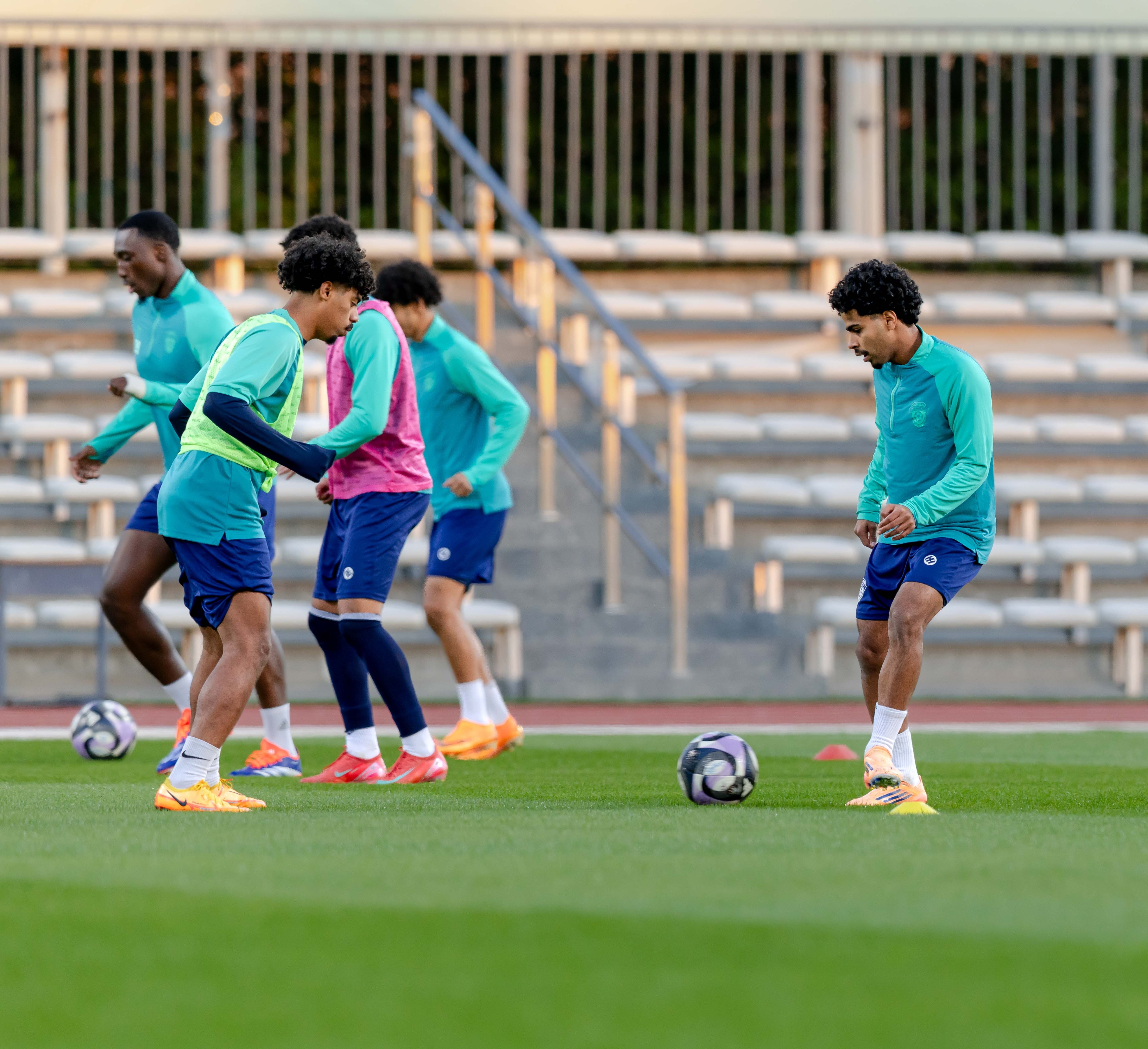 الفيحاء تحت 21 عامًا يخسر لقاء نظيره الاخدود ضمن الجولة الحادية عشر من دوري جوي للنخبة U21 .