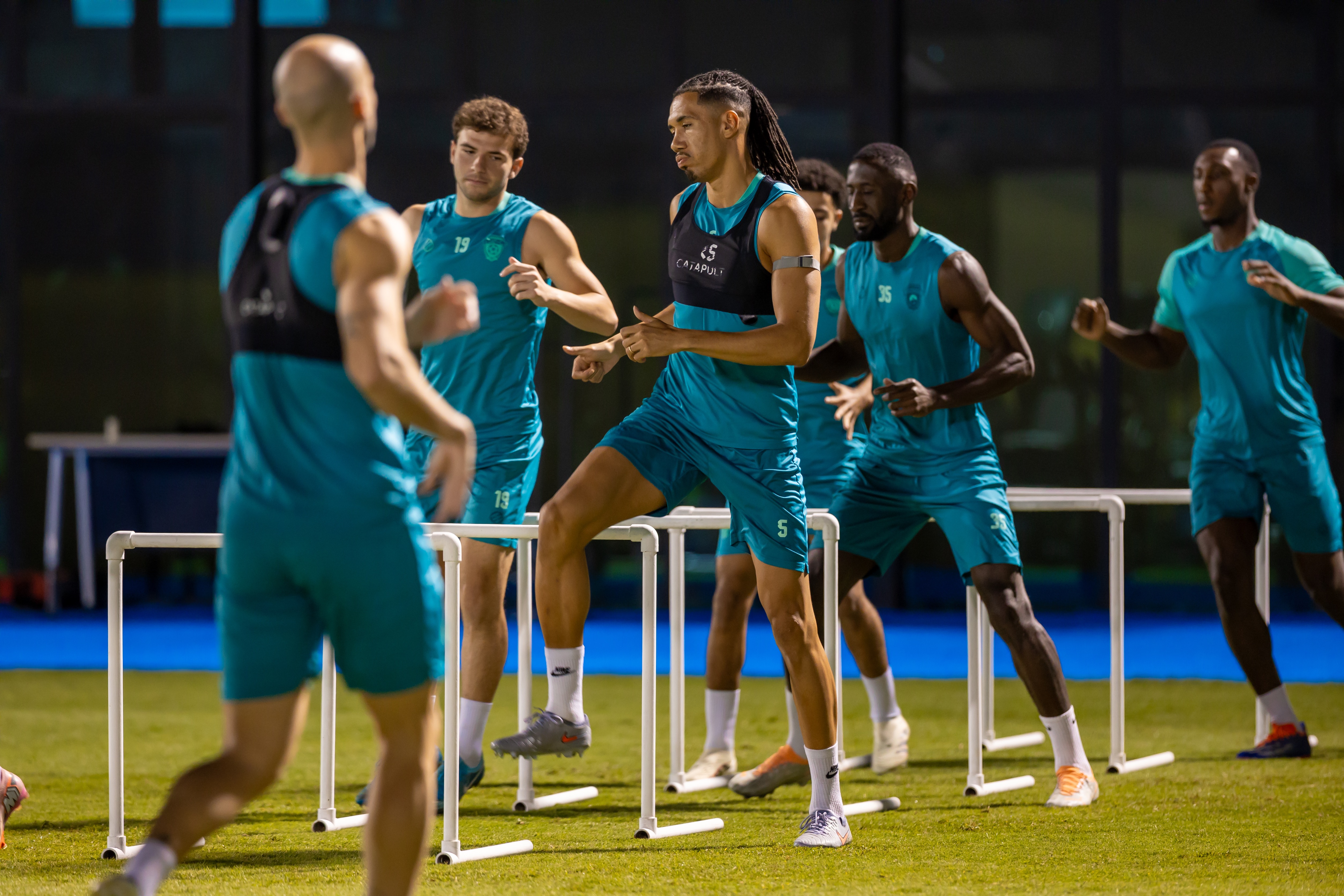 الفيحاء يختتم استعداداته الميدانية لمواجهة الاتحاد ضمن الجولة الخامسة من دوري روشن السعودي