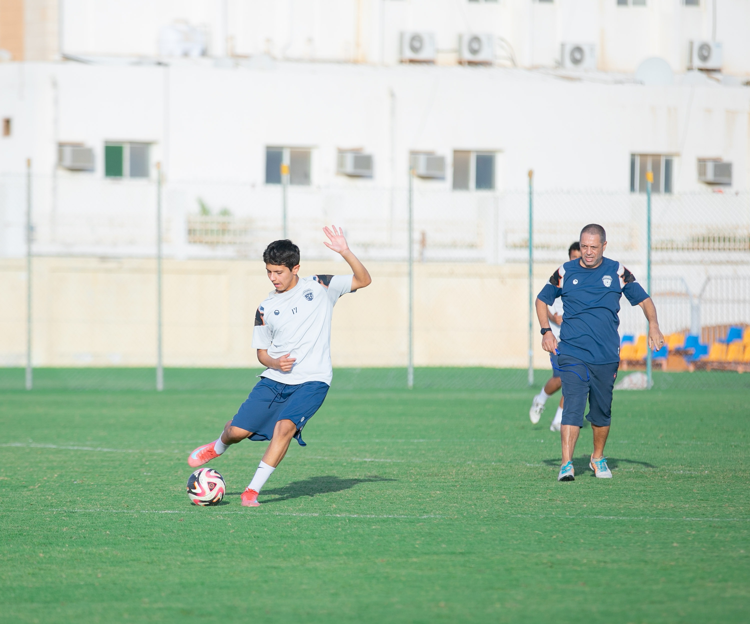 الفيحاء تحت 15 سنة يجري تمرينه الرئيس لمواجهة نظيره نادي الطائي