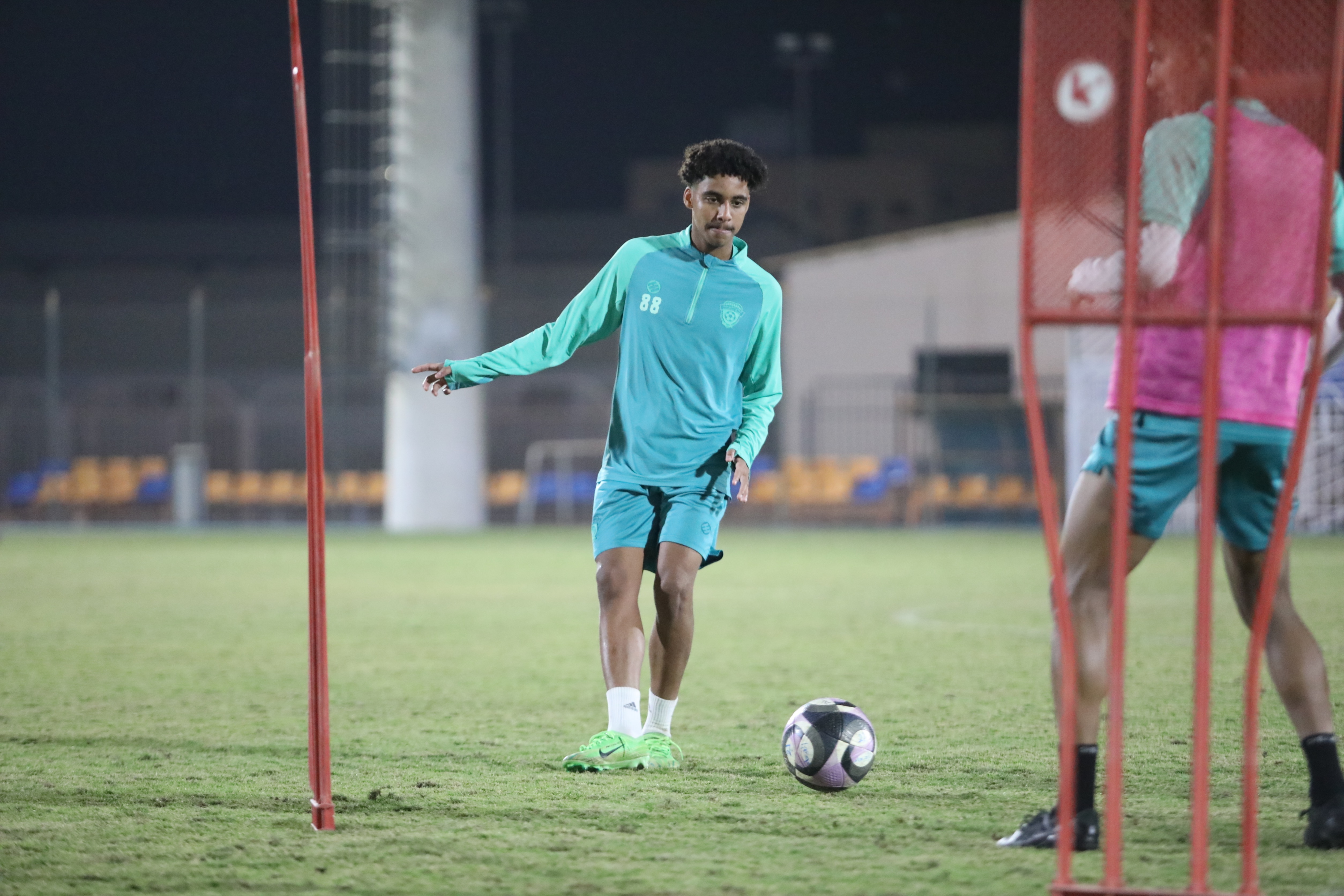 الفيحاء‬⁩ ينهي استعداداته لمواجهة الخلود ضمن الجولة التاسعة من ⁧‫دوري جوّي للنخبة‬⁩ تحت 21 عام .