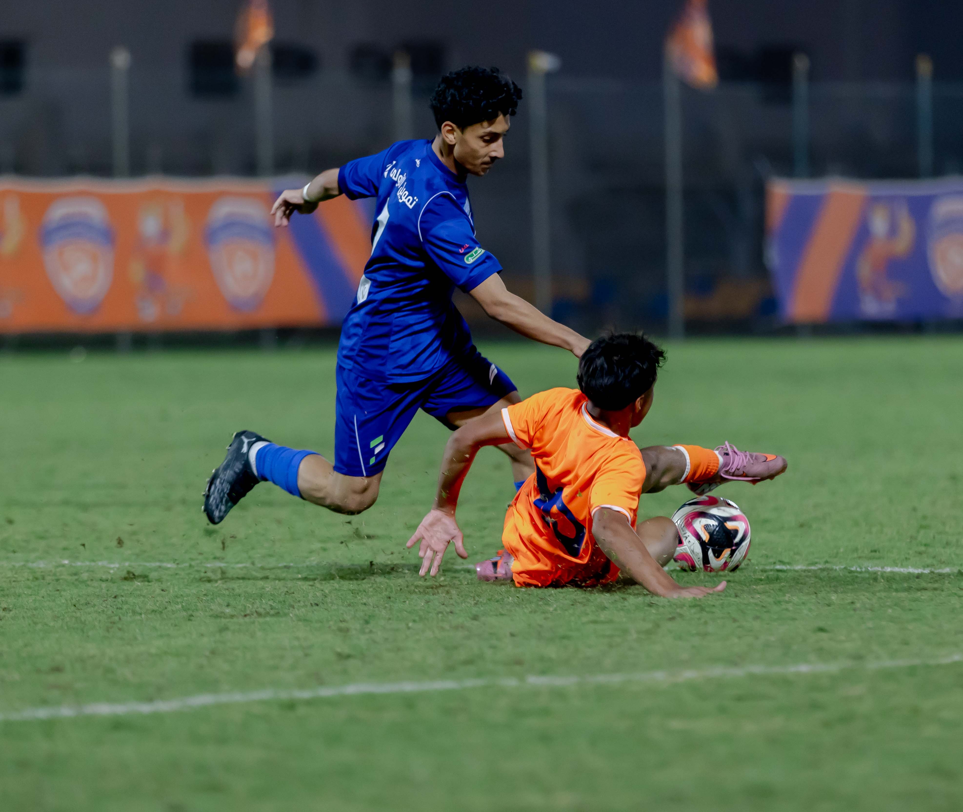 الفيحاء تحت 16 سنة يتعادل سلبياً امام نظيره نادي الفتح