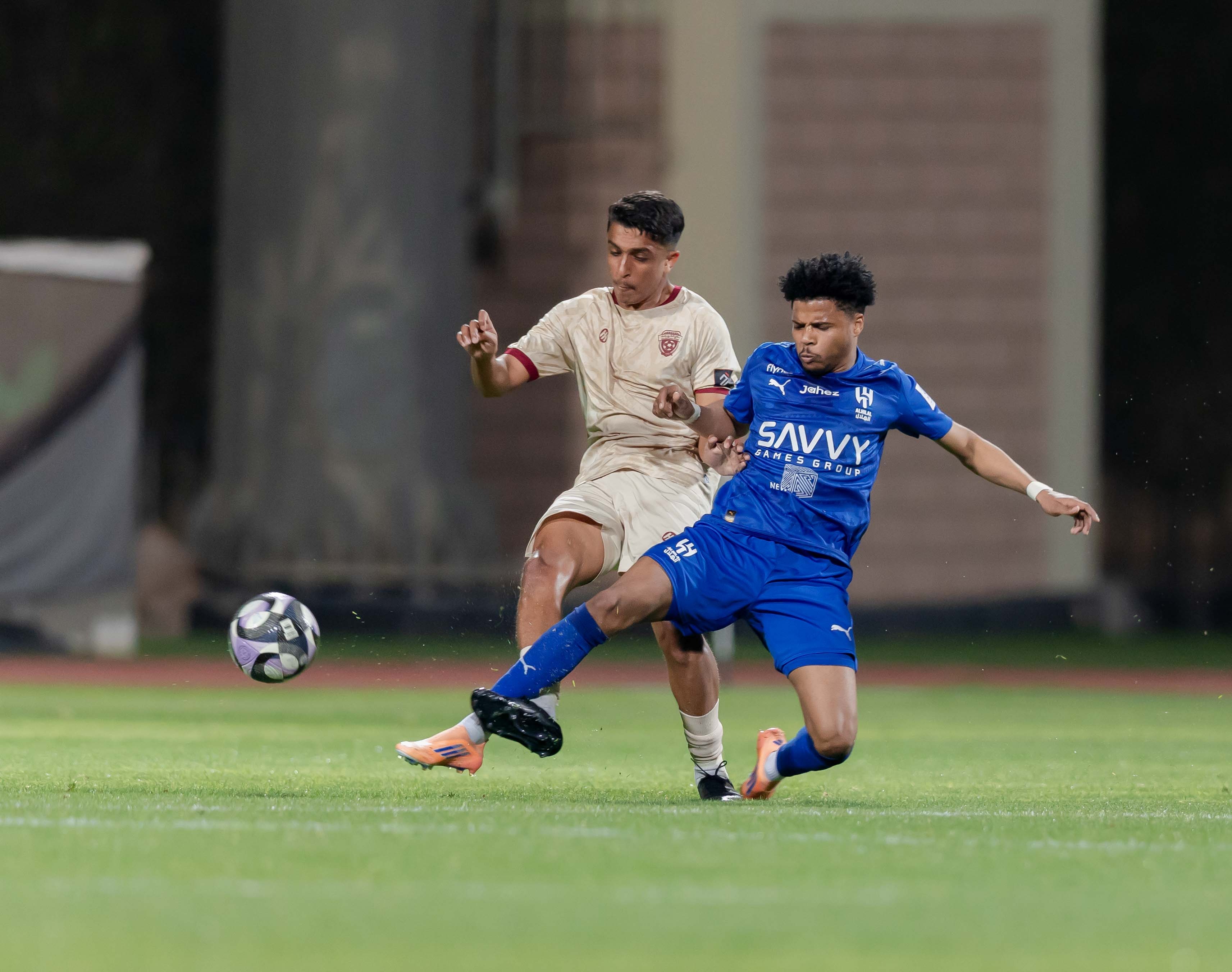 الفيحاء تحت 21 عامًا يخسر لقاء نظيره الهلال ضمن الجولة الثالثة عشر من دوري جوي للنخبة U21 .