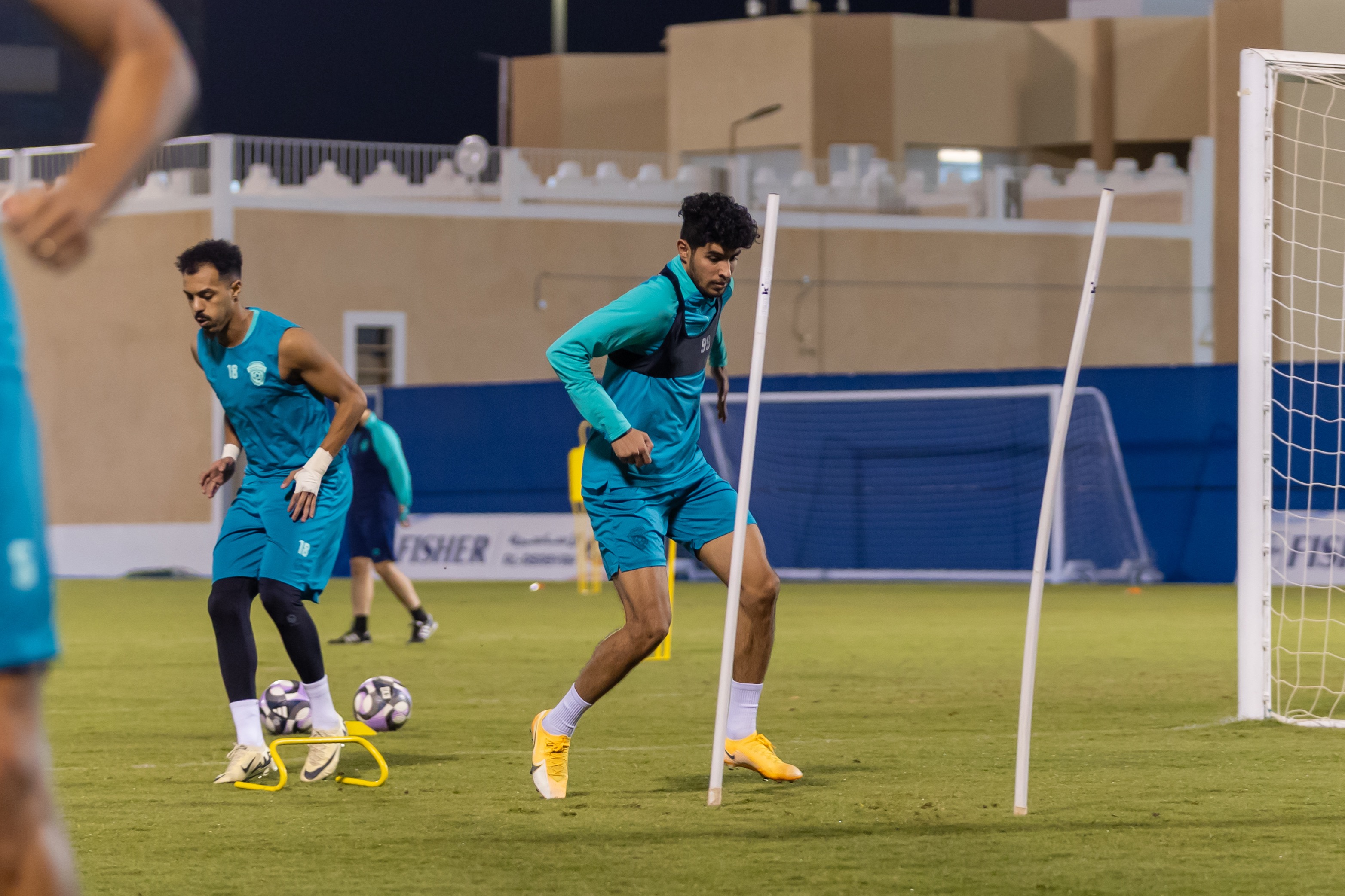 الفيحاء يجري مرانه الرئيس استعدادًا لمواجهة الأخدود ضمن الجولة الثامنة من دوري روشن السعودي