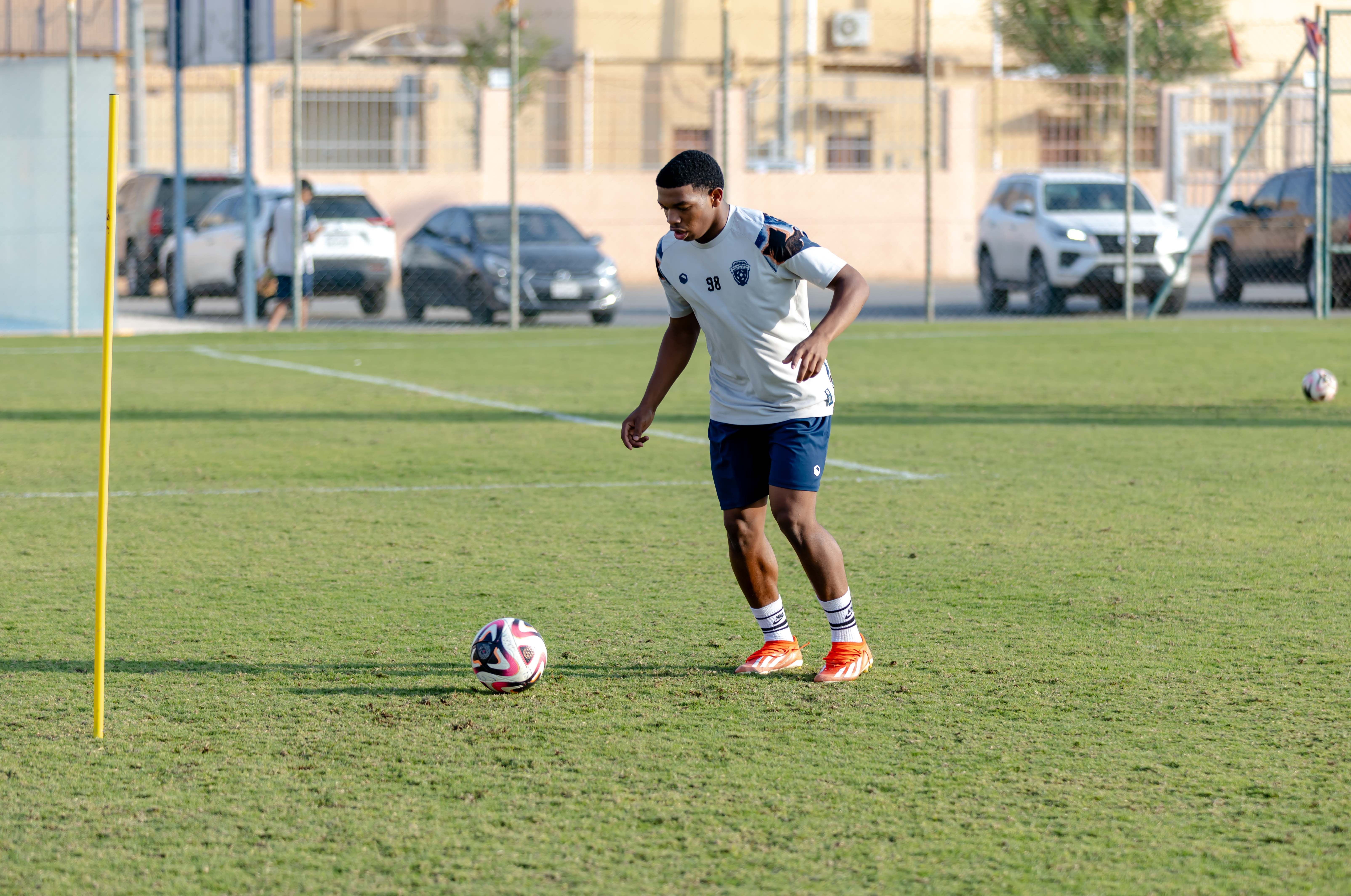 الفيحاء تحت 17 سنة يواصل تحضيراته لمواجهة نظيره نادي هجر لمواجهة هجر