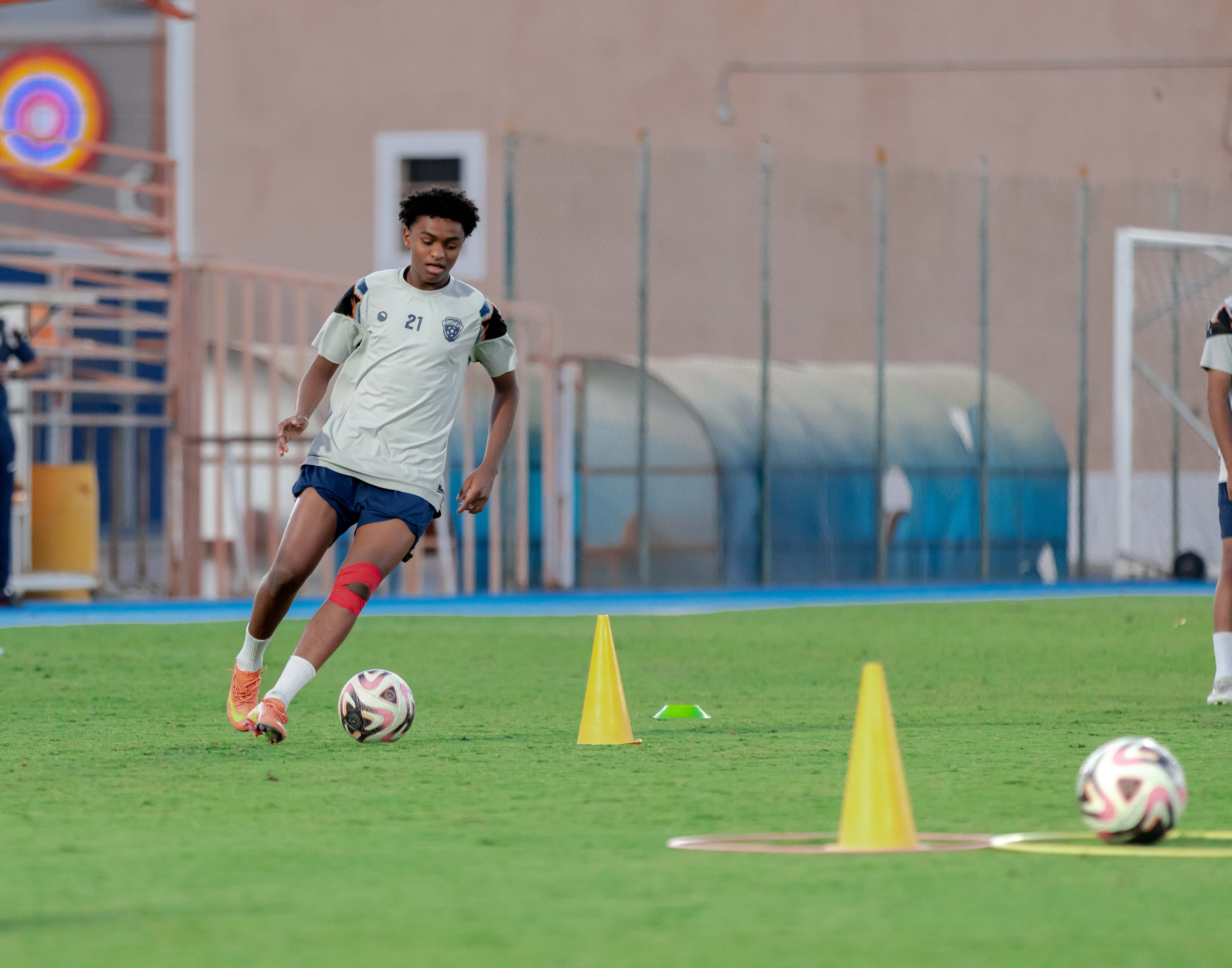 الفيحاء تحت 18 سنة يجري تمرينه الرئيس لمواجهة نظيره نادي الاتحاد