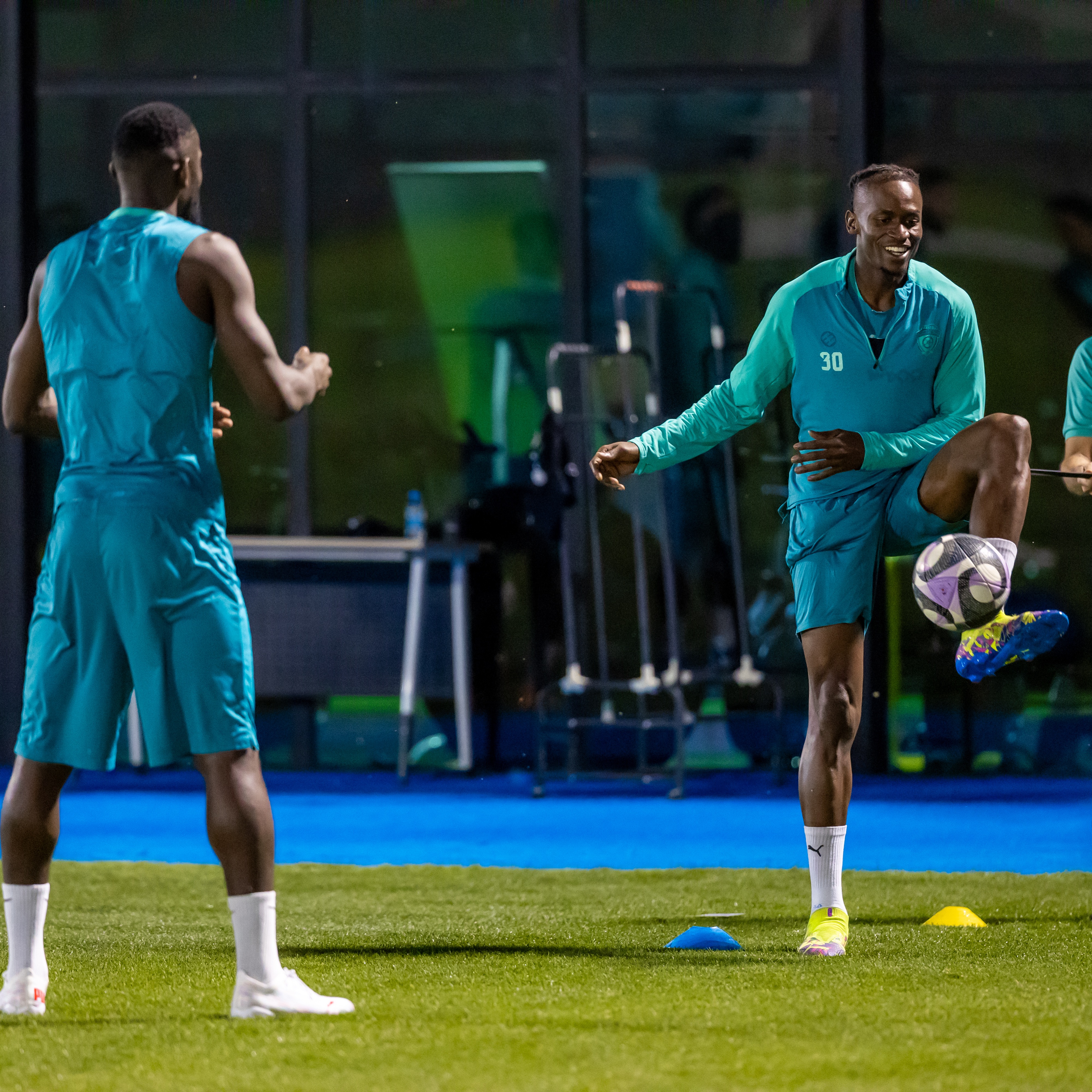 الفيحاء يواصل تدريباته اليومية بمقر النادي