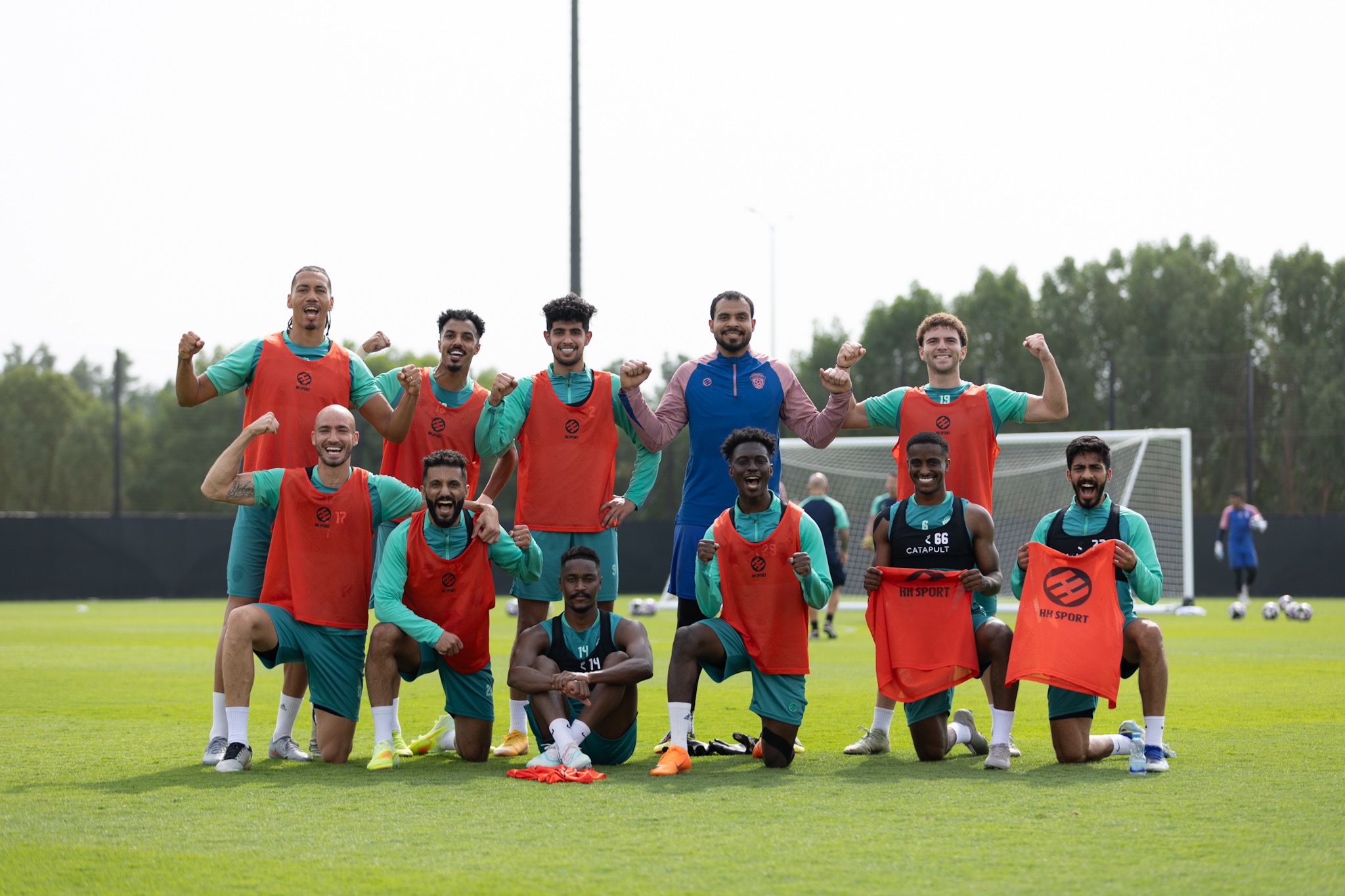 الفيحاء يواصل برنامجه الإعدادي في معسكر العين بحصتين تدريبيتين