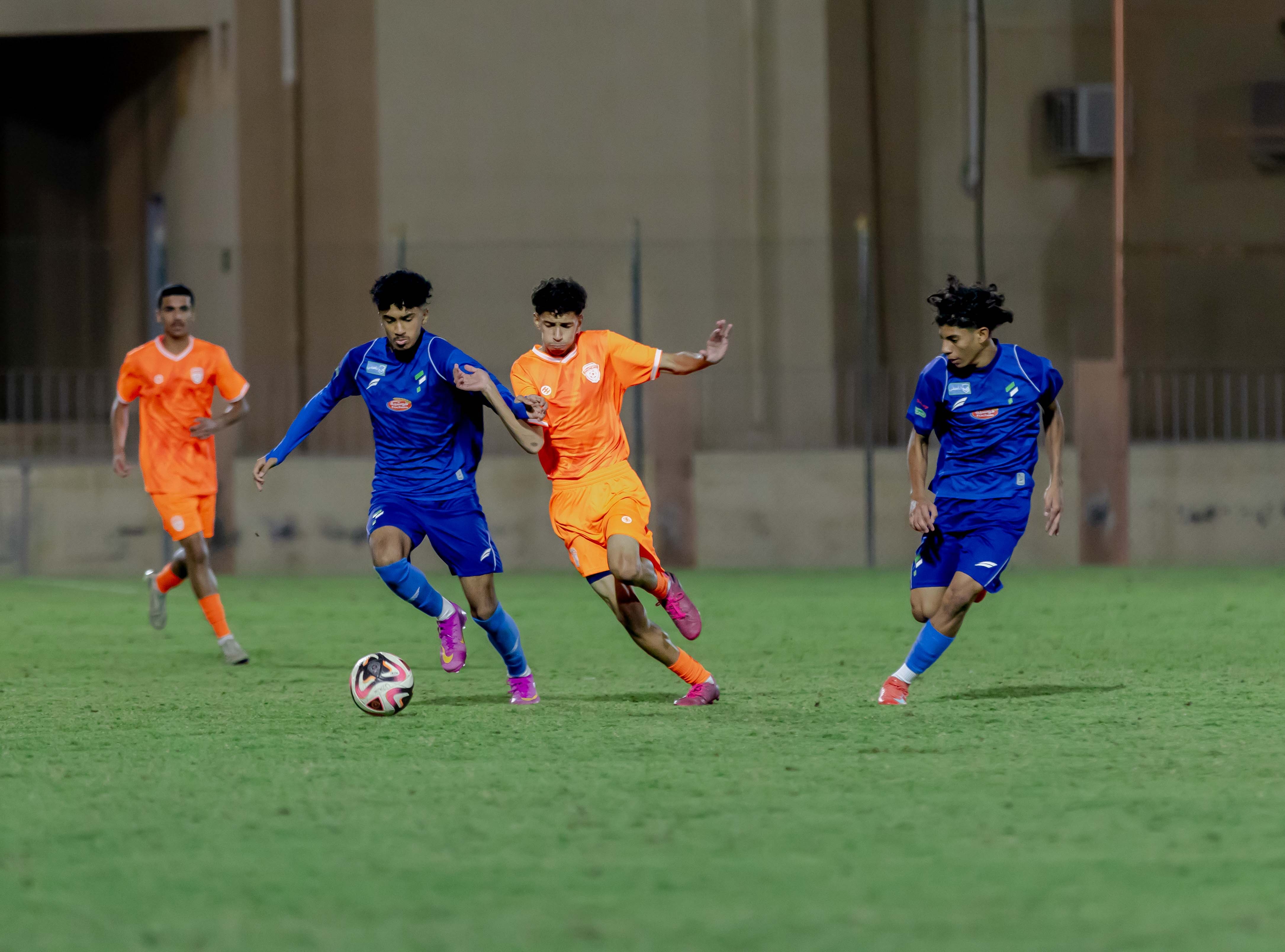 الفيحاء تحت 16 سنة يتعادل سلبياً امام نظيره نادي الفتح