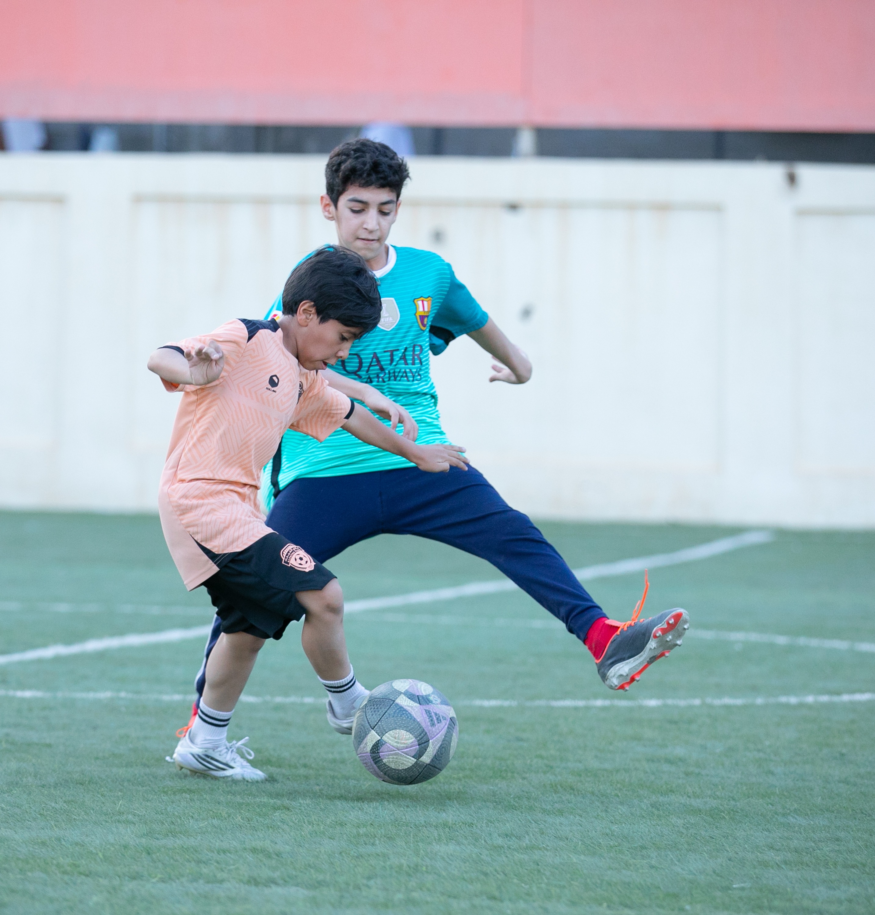 أكاديمية الفيحاء تواصل تدريباتها اليومية