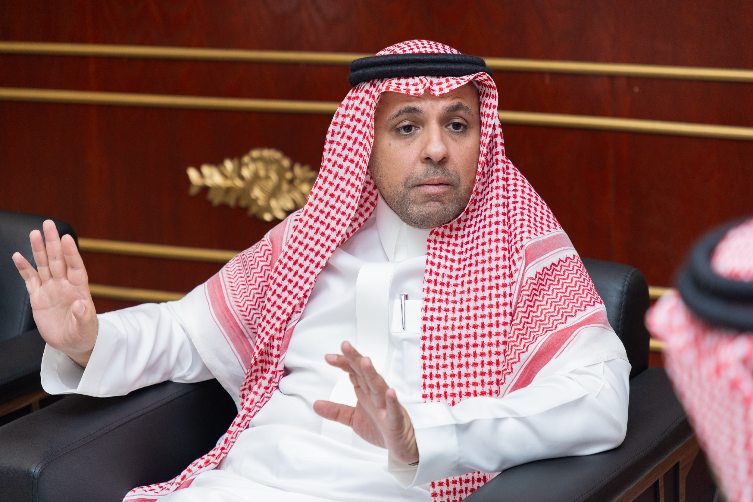 رئيس نادي الكوكب المهندس يزيد بن ناصر الزعاقي يزور الفيحاء