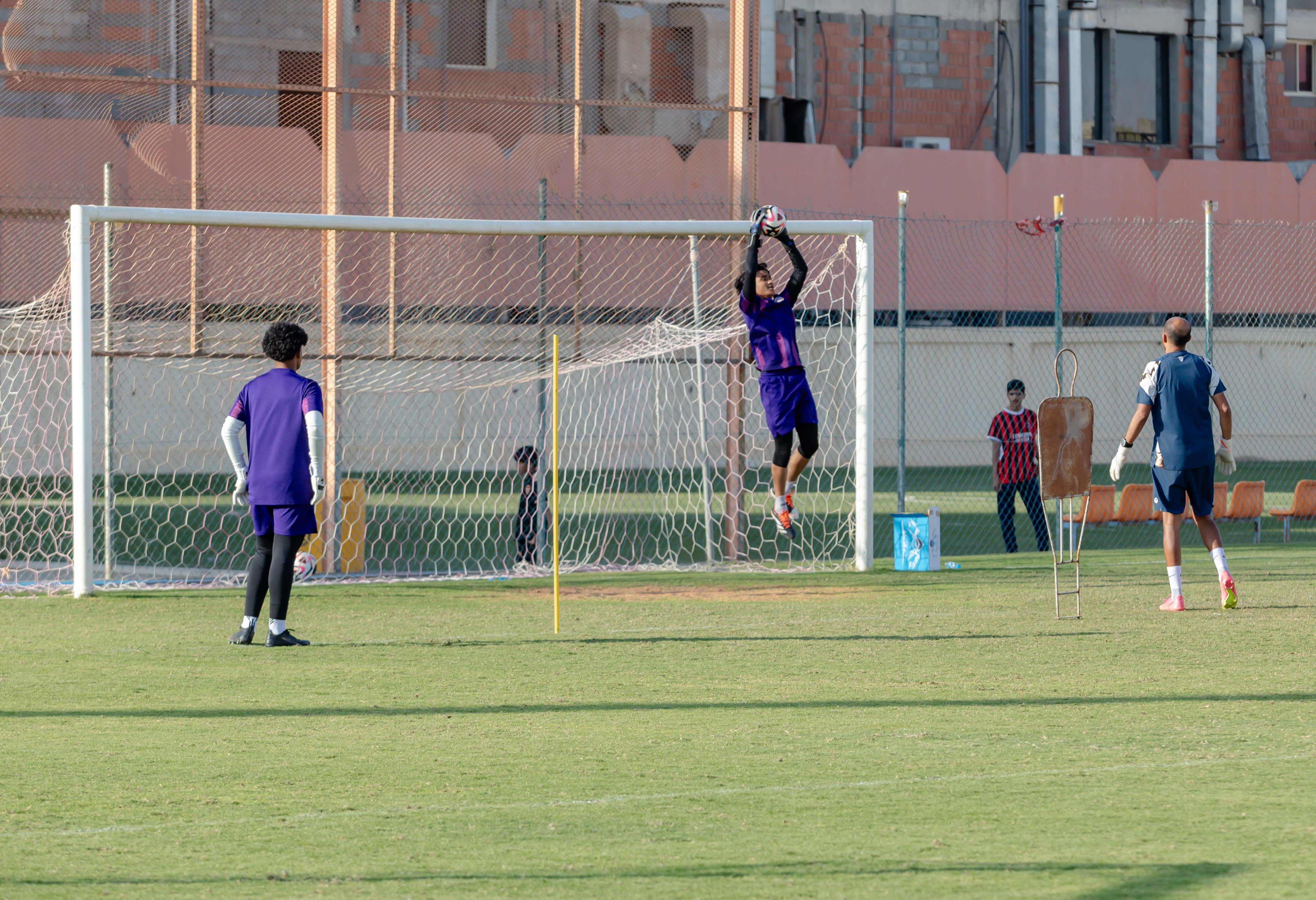الفيحاء تحت 17 سنة يجري تمرينه الرئيس لمواجهة نظيره نادي الانصار