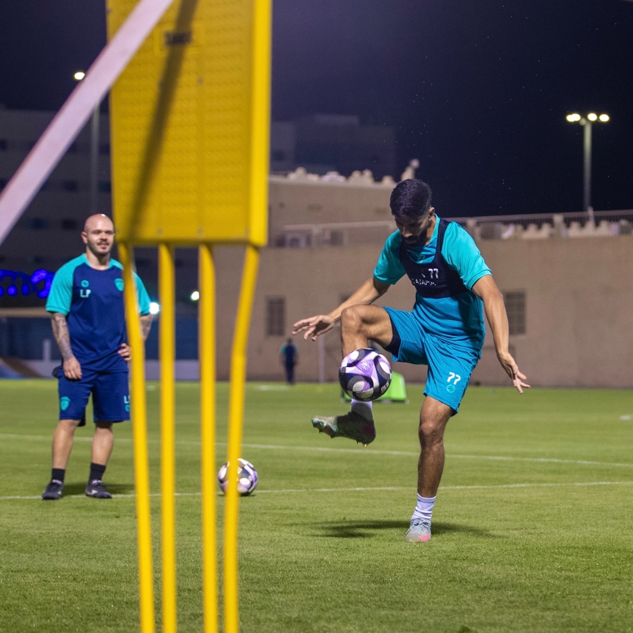 الفيحاء يستأنف تدريباته في مقر النادي