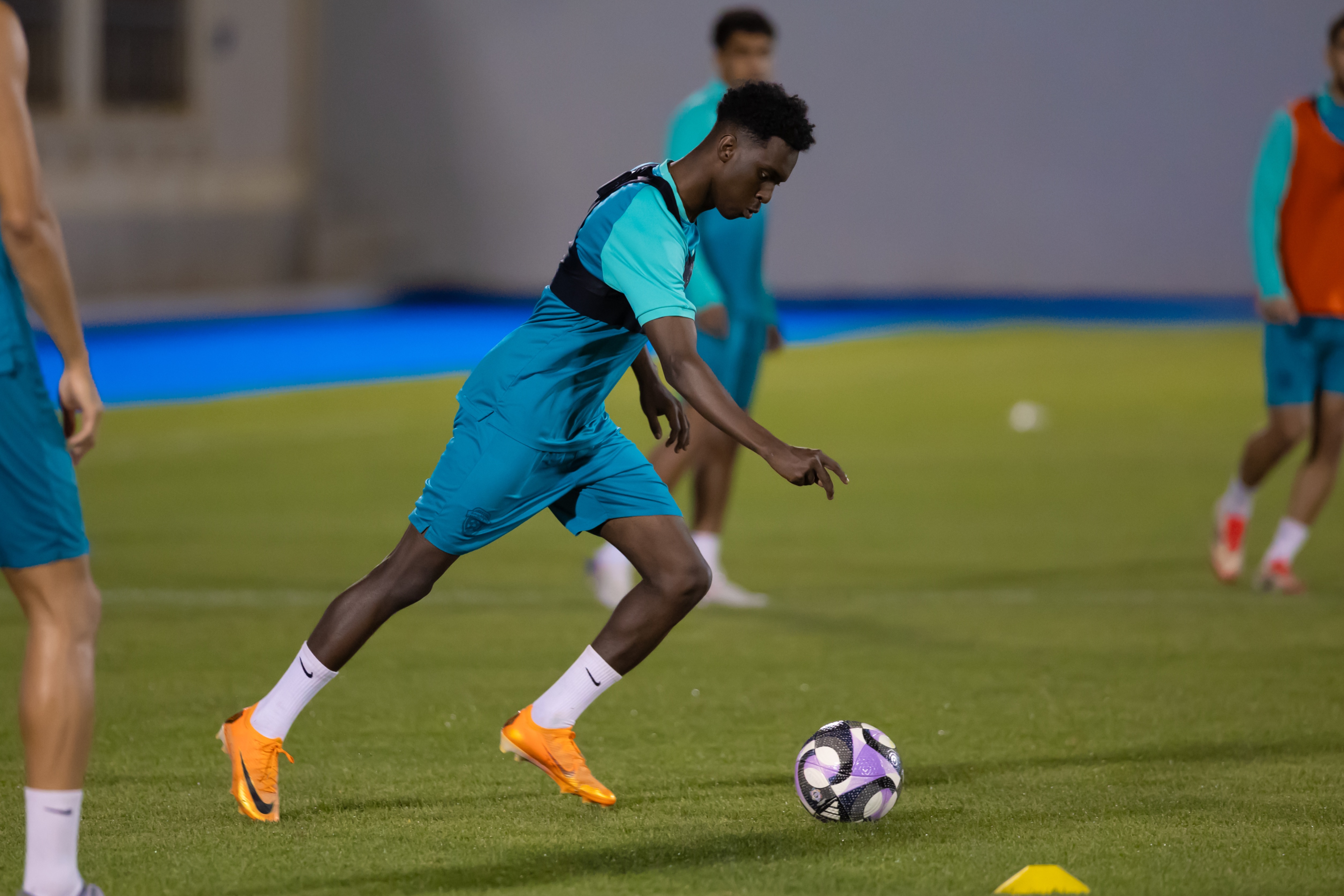 الفيحاء يواصل تحضيراته لمواجهة نيوم بحصة تدريبية تكتيكية