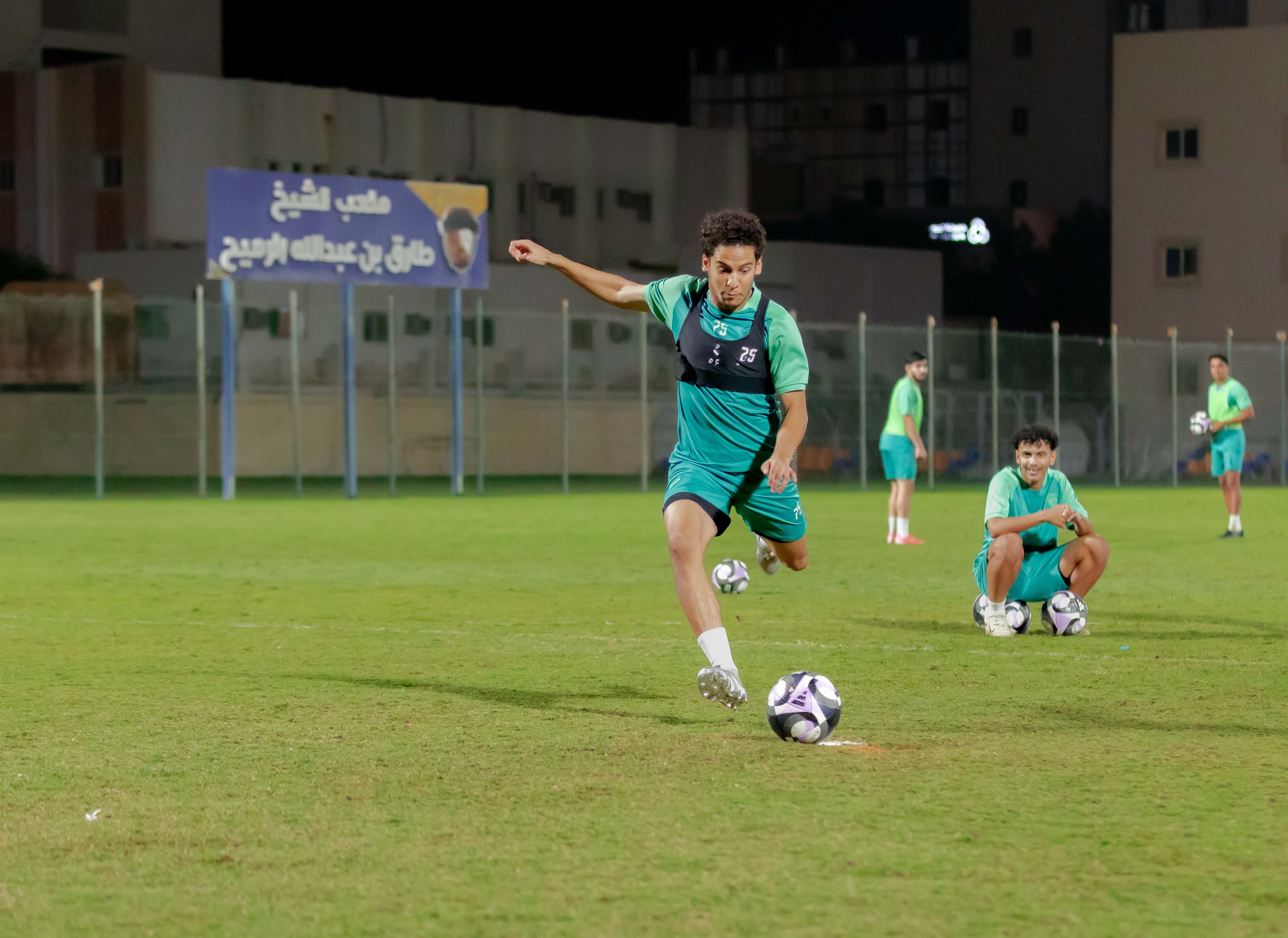 الفيحاء تحت 21 عام يجري تمرينه الرئيس استعداداً لملاقاة العدالة