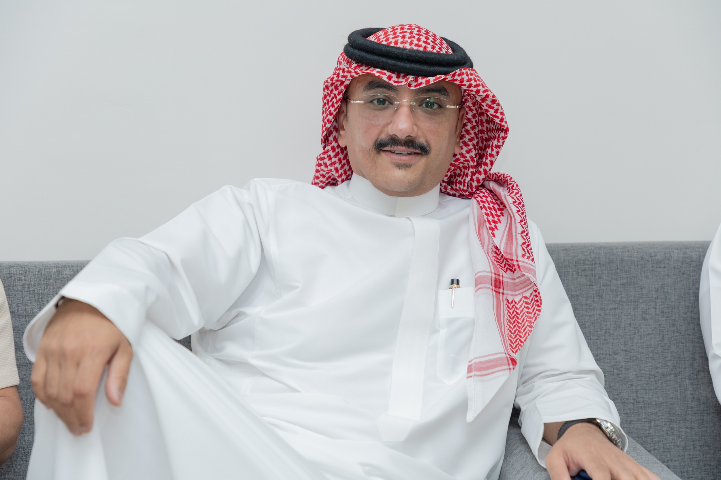 الادارة التنفيذية تقيم لقاء بين منسوبي النادي بمناسبة انطلاق الموسم الرياضي