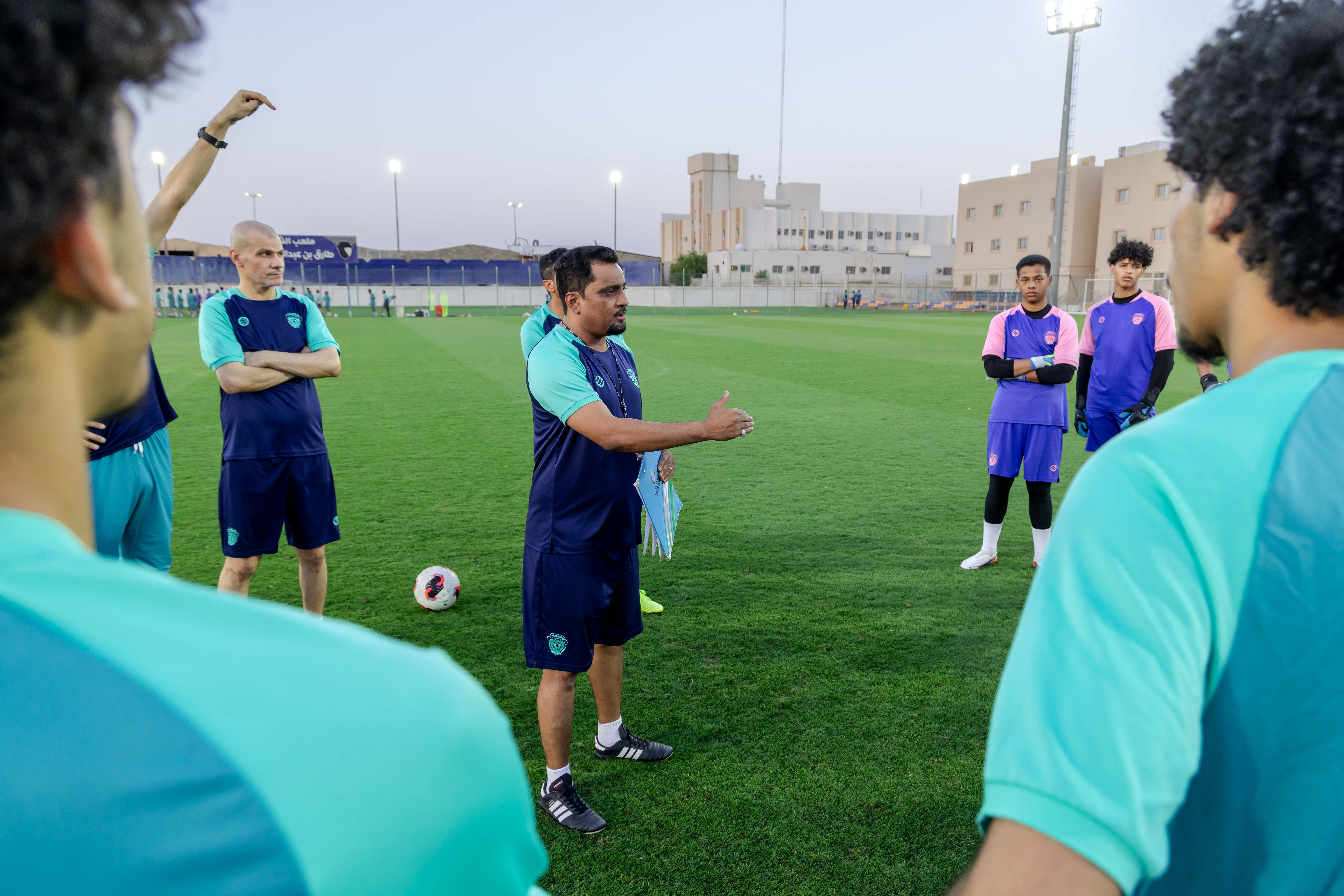 الفيحاء U21 يُجري تمرينه الرئيس استعدادًا لملاقاة النجمة .