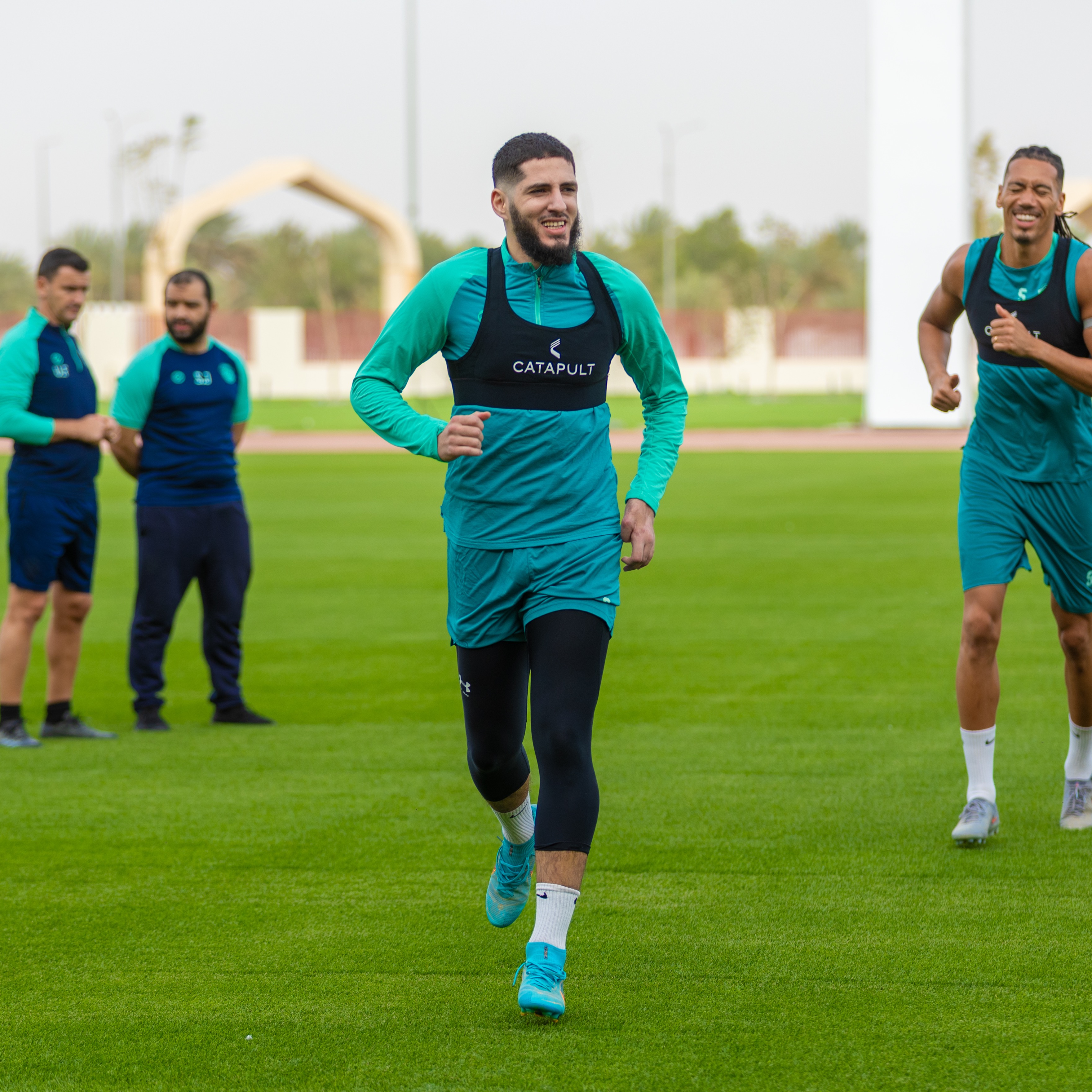 الفيحاء يصل إلى تبوك وينهي تحضيراته لمواجهة نيوم