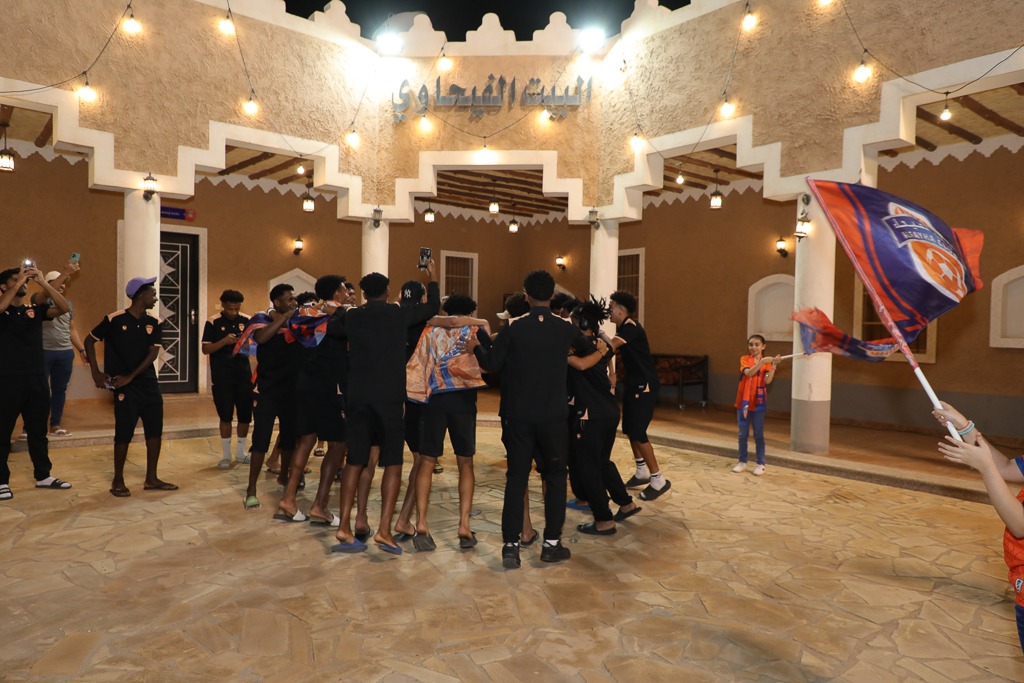 استقبال أبطال دوري الدرجة الأولى تحت 19 سنة