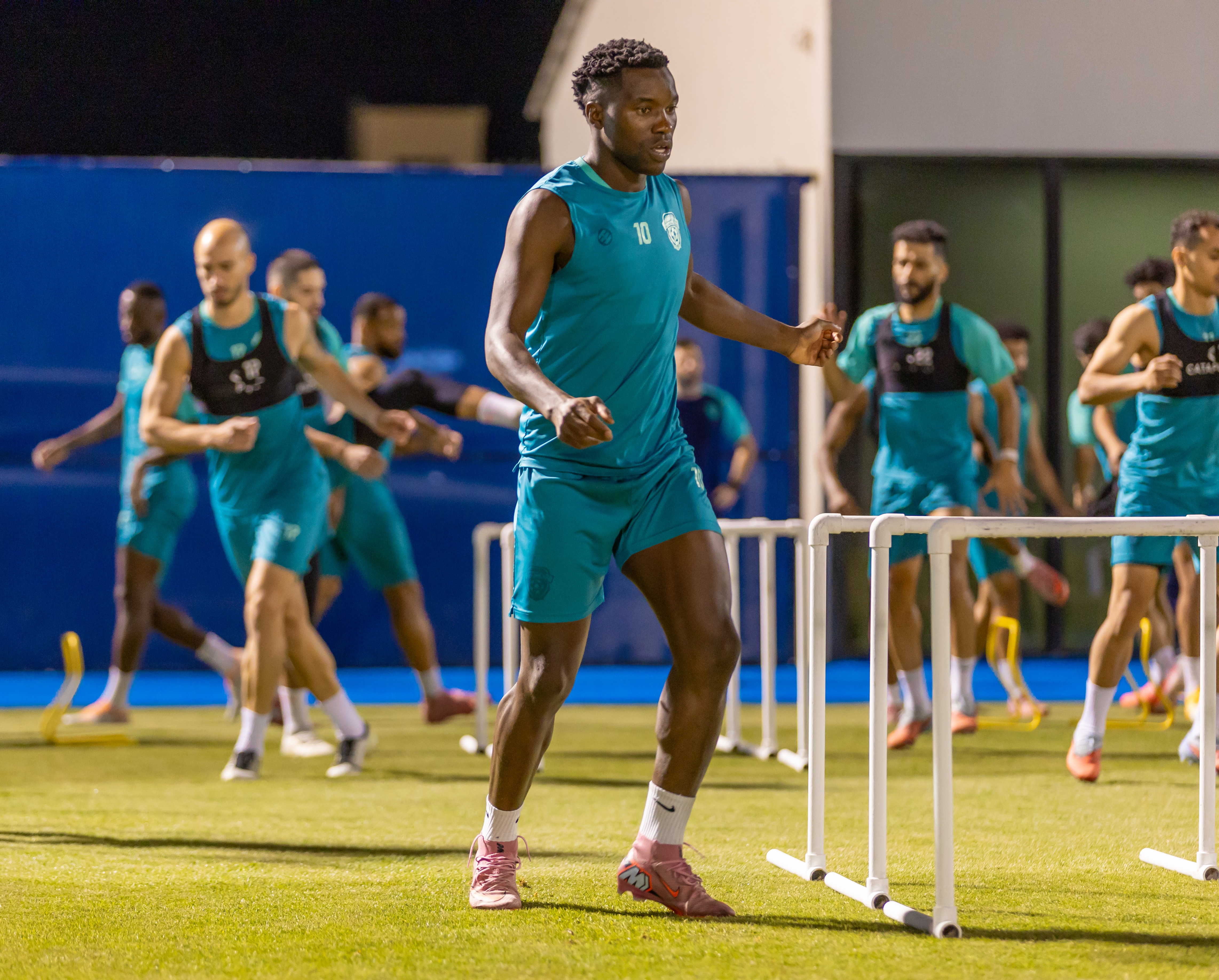 الفيحاء يستأنف تدريباته قبل الأخدود