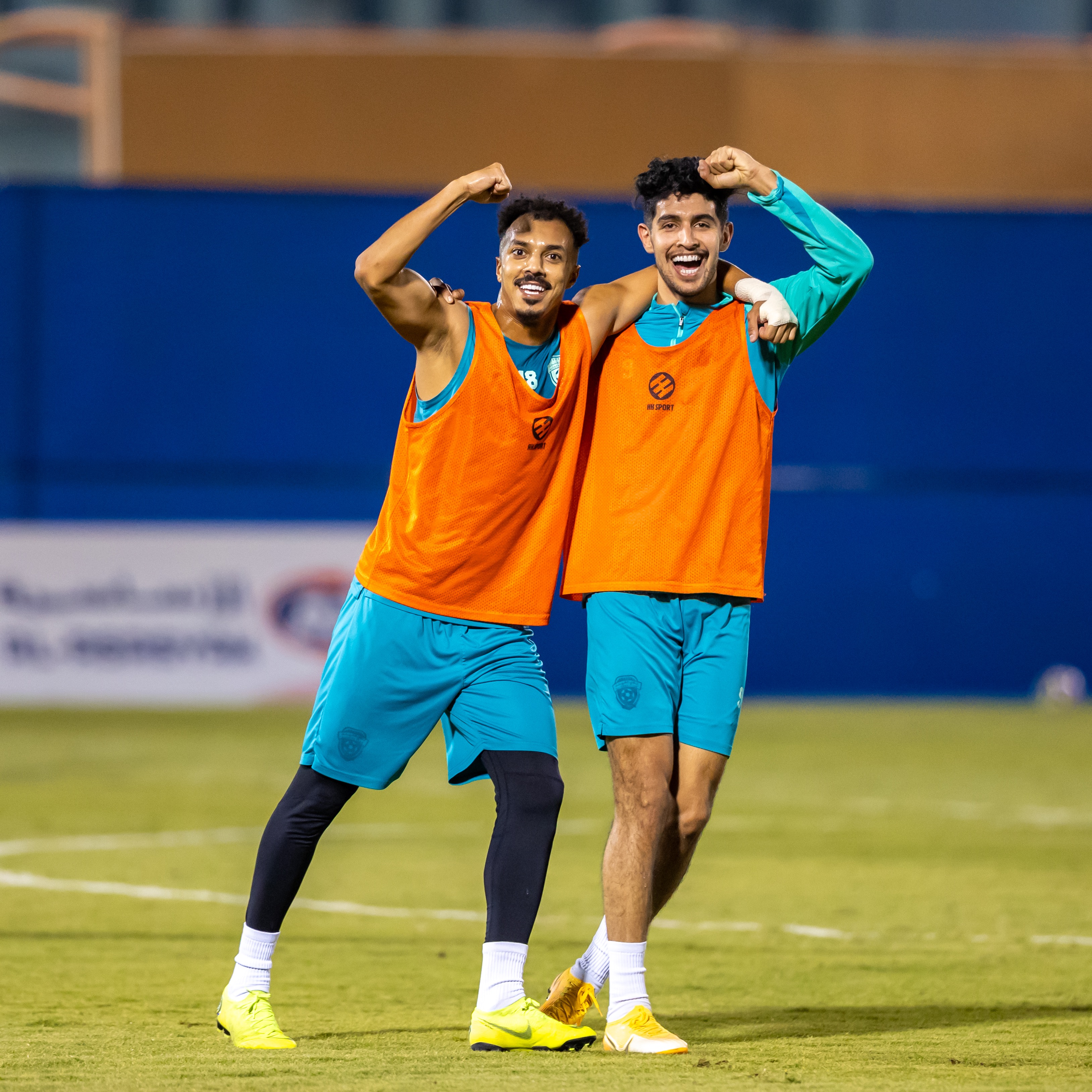 الفيحاء يواصل تحضيراته لعودة الدوري بمناورة رسمية انتهت بفوز الفريق الأخضر بركلات الترجيح