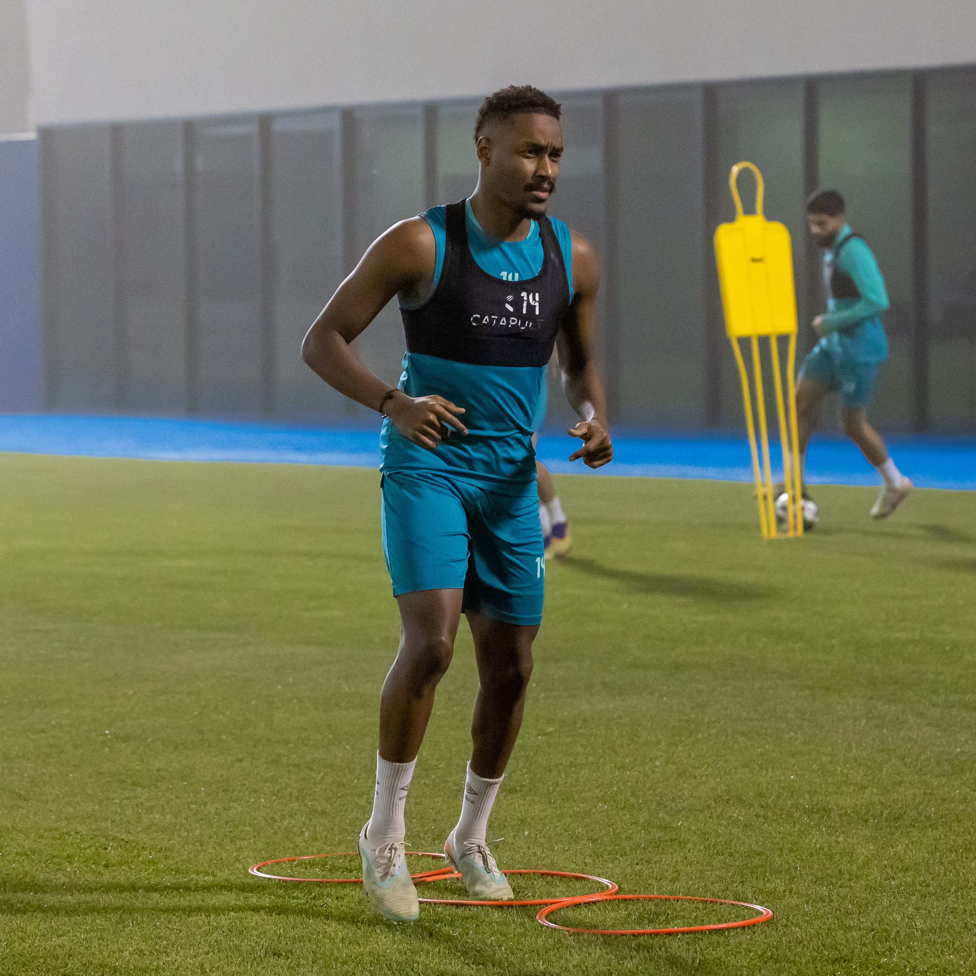 الفيحاء يستأنف تدريباته بحصة استرجاعية بمقر النادي