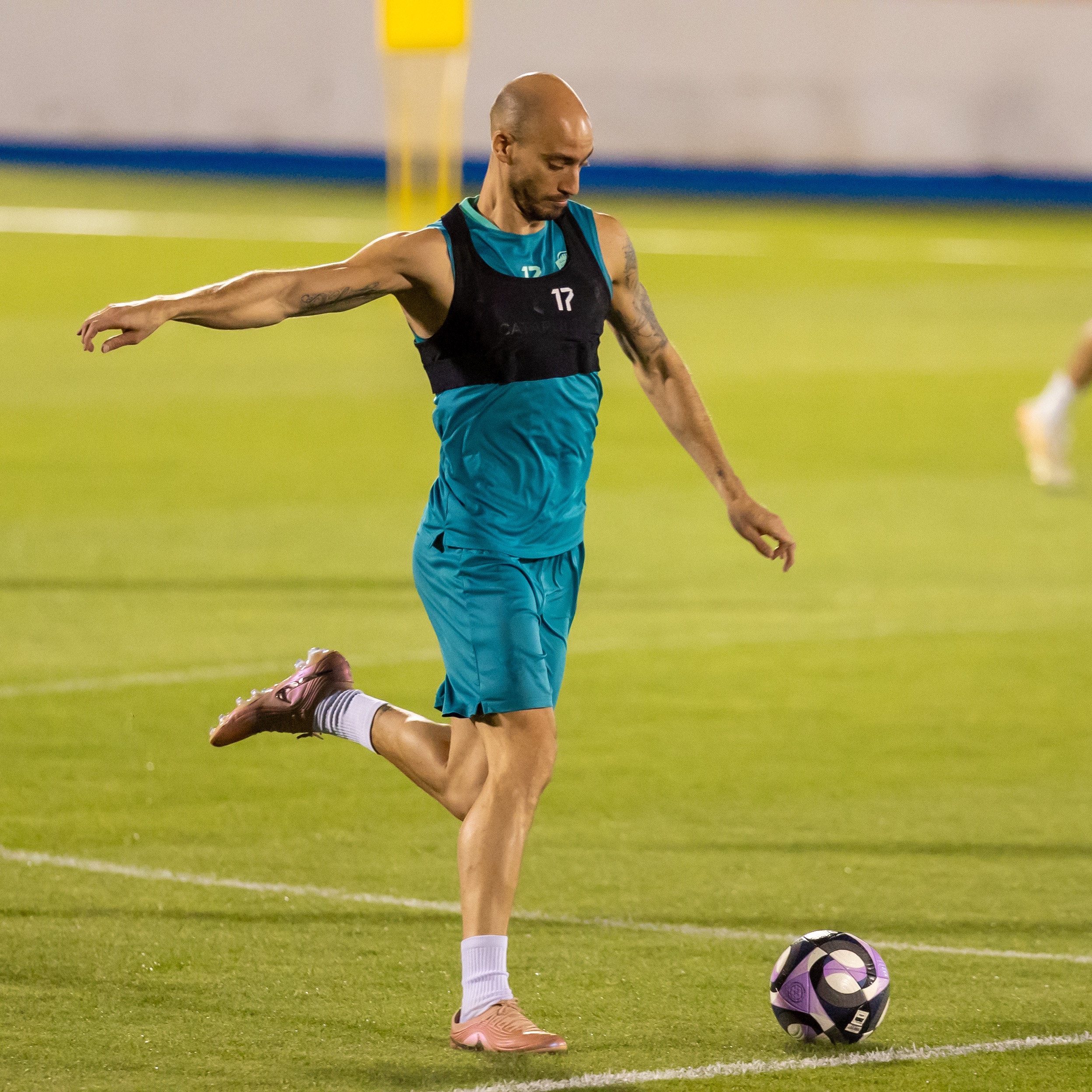 الفيحاء يستأنف تدريباته استعداداً لعودة منافسات دوري روشن السعودي للمحترفين